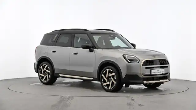 MINI Countryman C