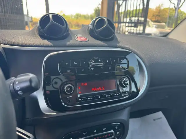 Smart Fortwo view 8