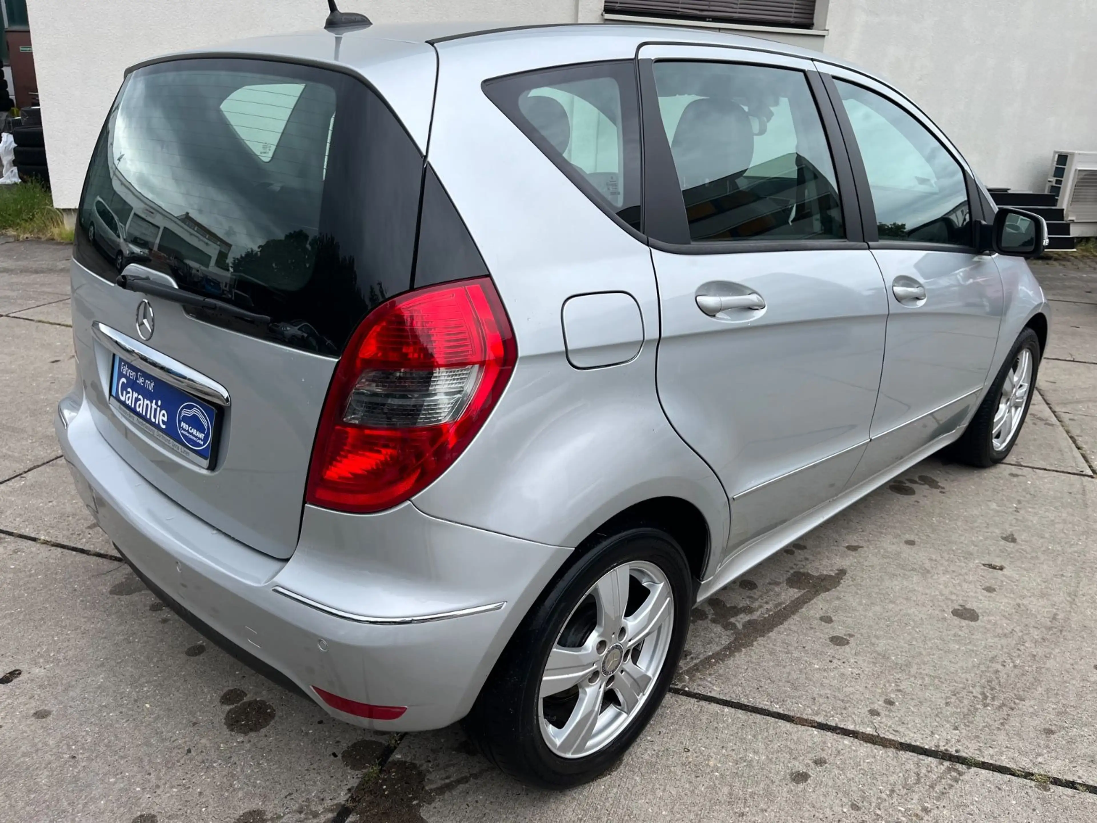 Mercedes-Benz A 180 1HAND ,Tüv neu — photo 10