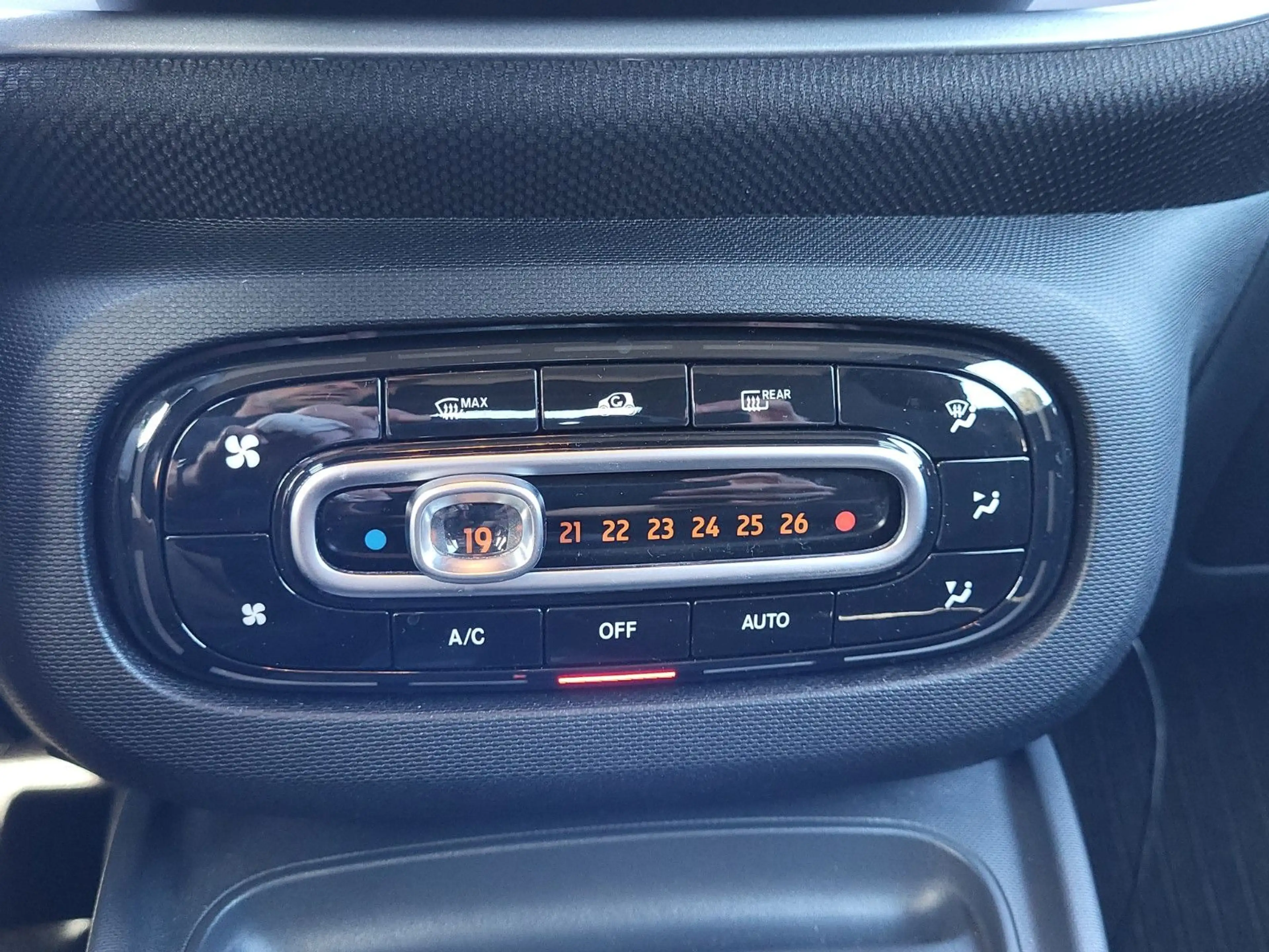 smart forTwo fortwo cabrio Passion 2. Hand — photo 15