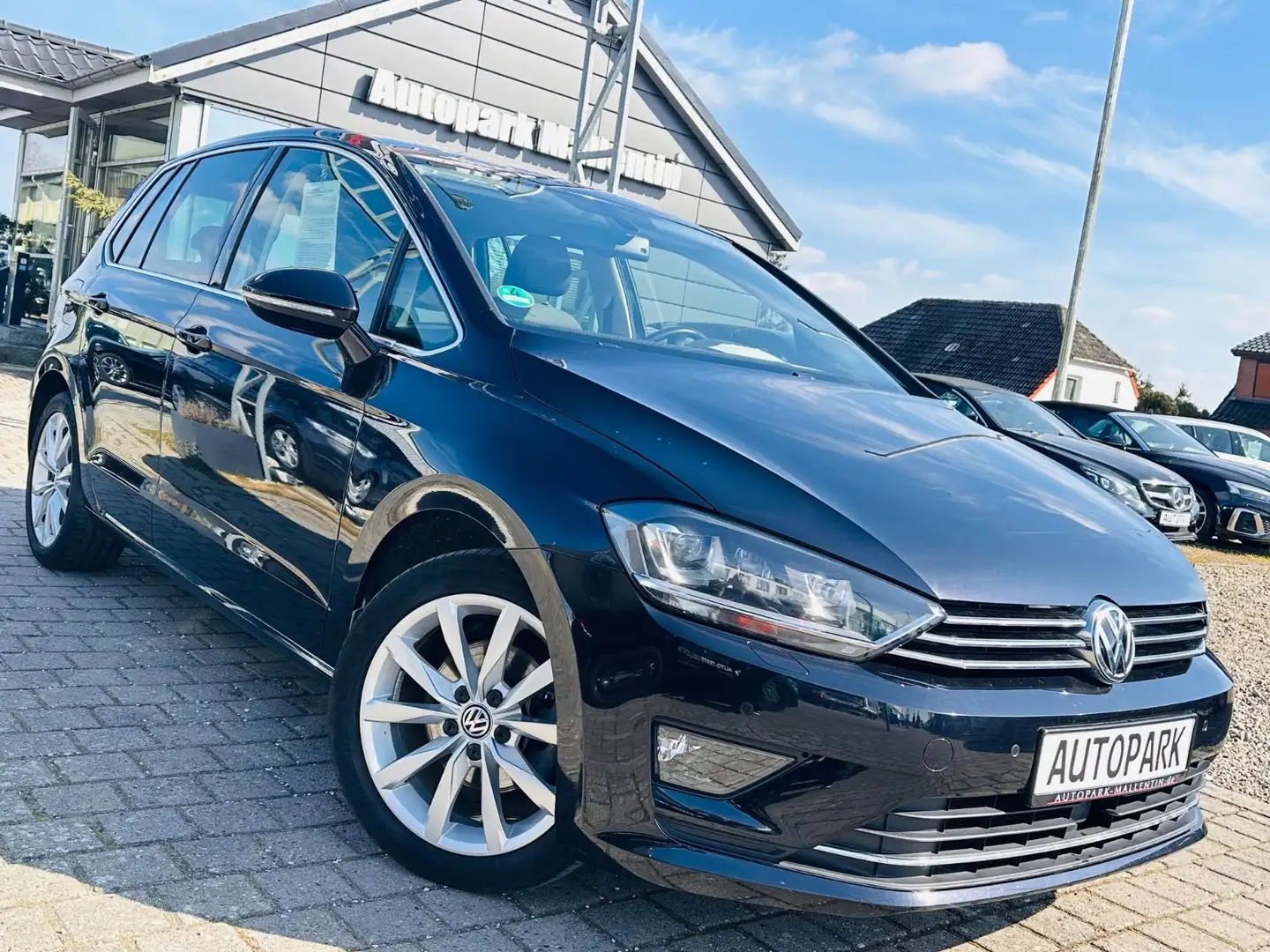 Volkswagen Golf Sportsvan VII Highline *ALCANTARA*Bi-XENON* Schwarz - 1