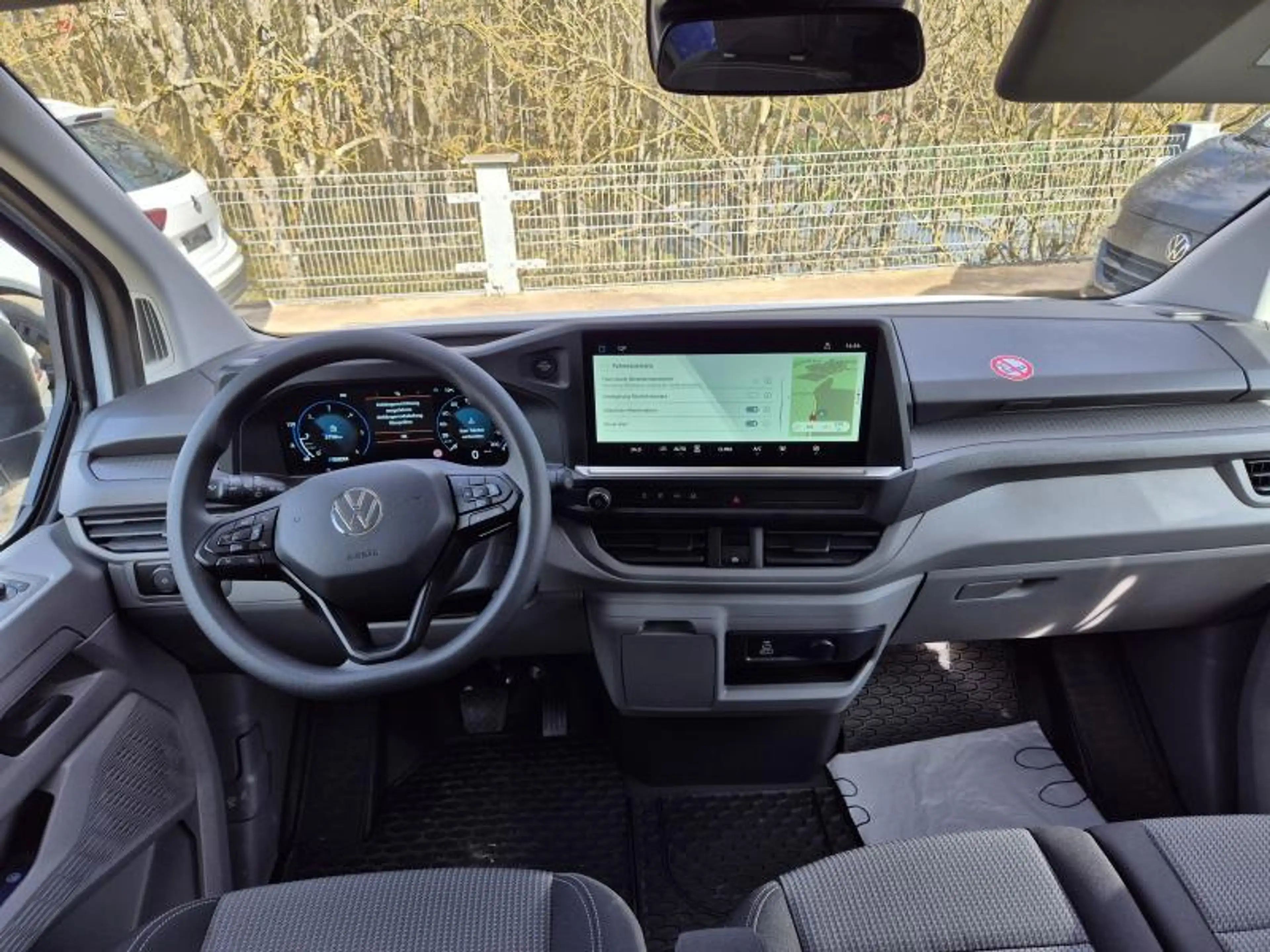 Volkswagen T7 Caravelle 9 places, boite aut. — photo 4