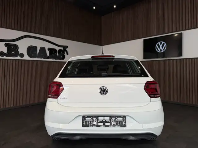 Volkswagen Polo view 5