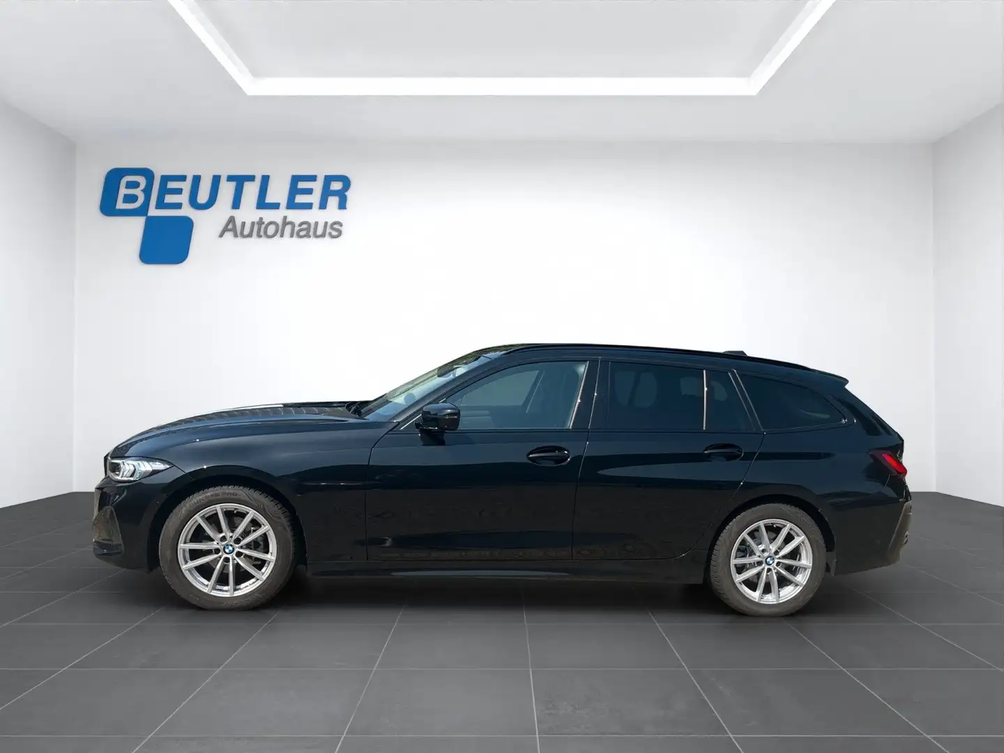 BMW 318 i Touring aLED HeadUp 360°-Kam Ganzjahresr... Noir - 2