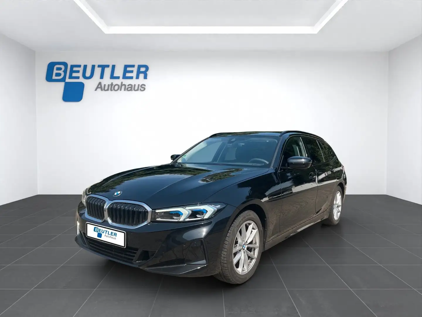 BMW 318 i Touring aLED HeadUp 360°-Kam Ganzjahresr... Noir - 1