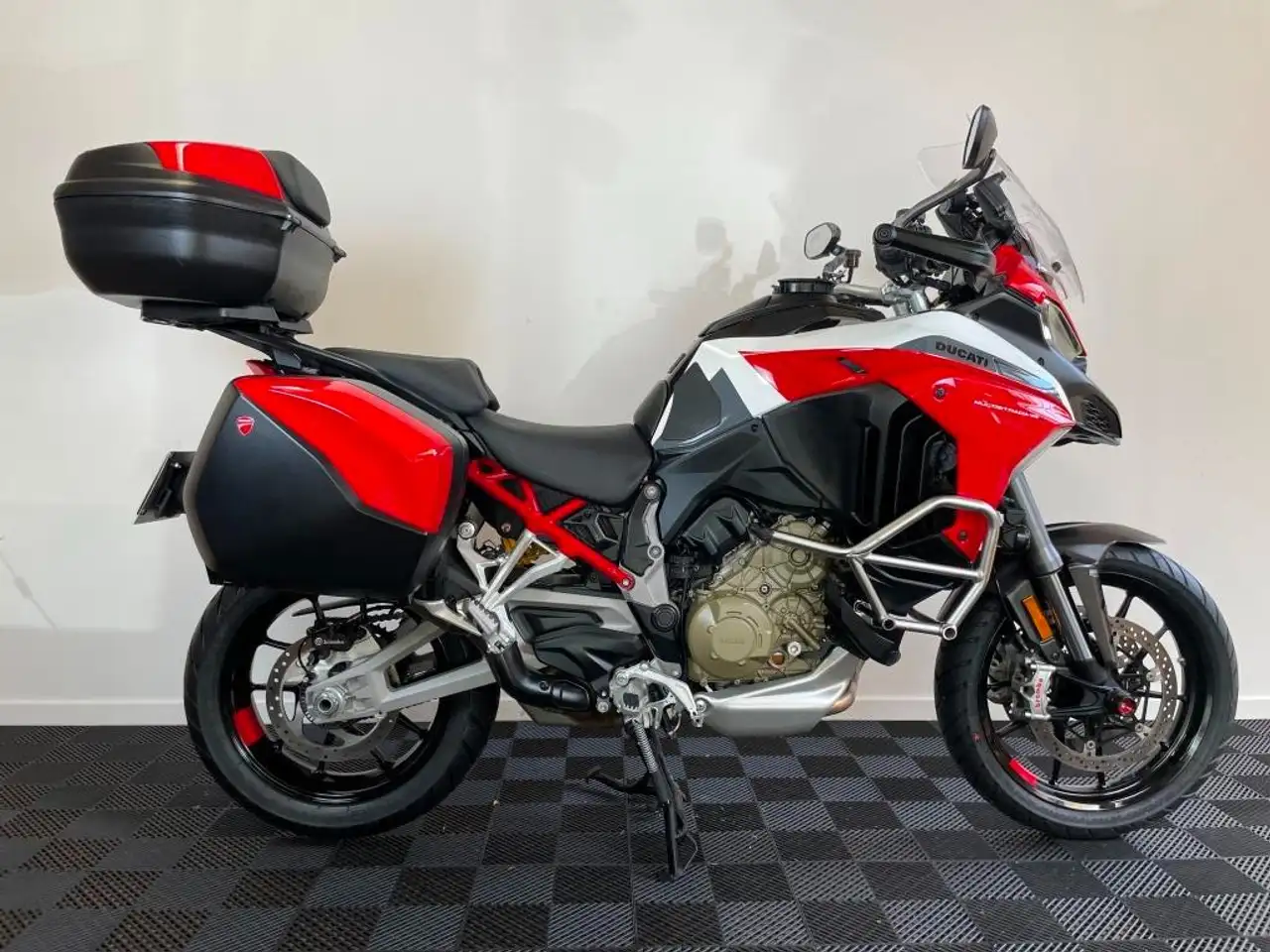 Ducati Multistrada V4 S