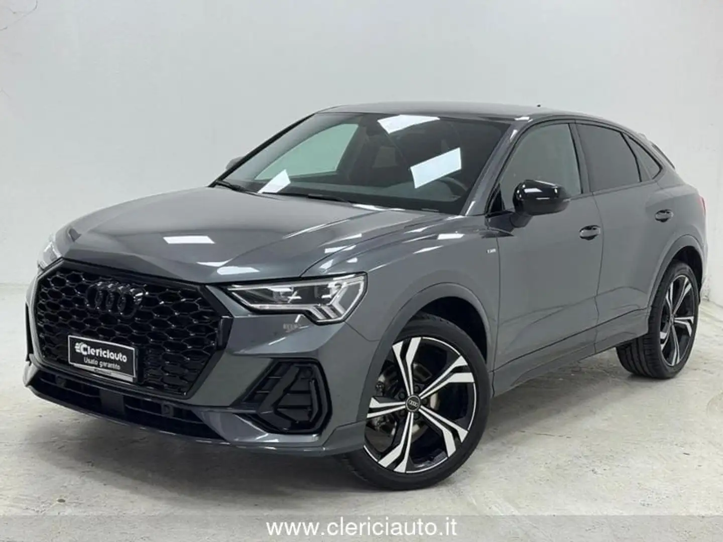 Audi Q3 Sportback 35 TFSI S tronic S line edition Grigio - 1