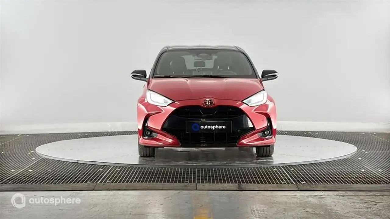 Toyota Yaris Yaris — photo 2