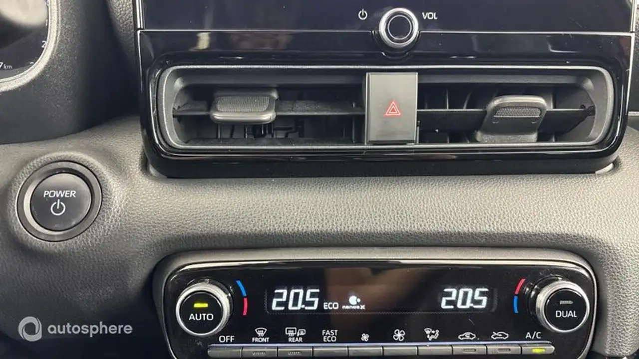 Toyota Yaris Yaris — photo 19