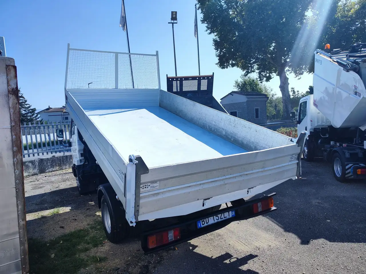 Nissan Cabstar Cabstar-RIBALTABILE TRILATERALE, foto 5