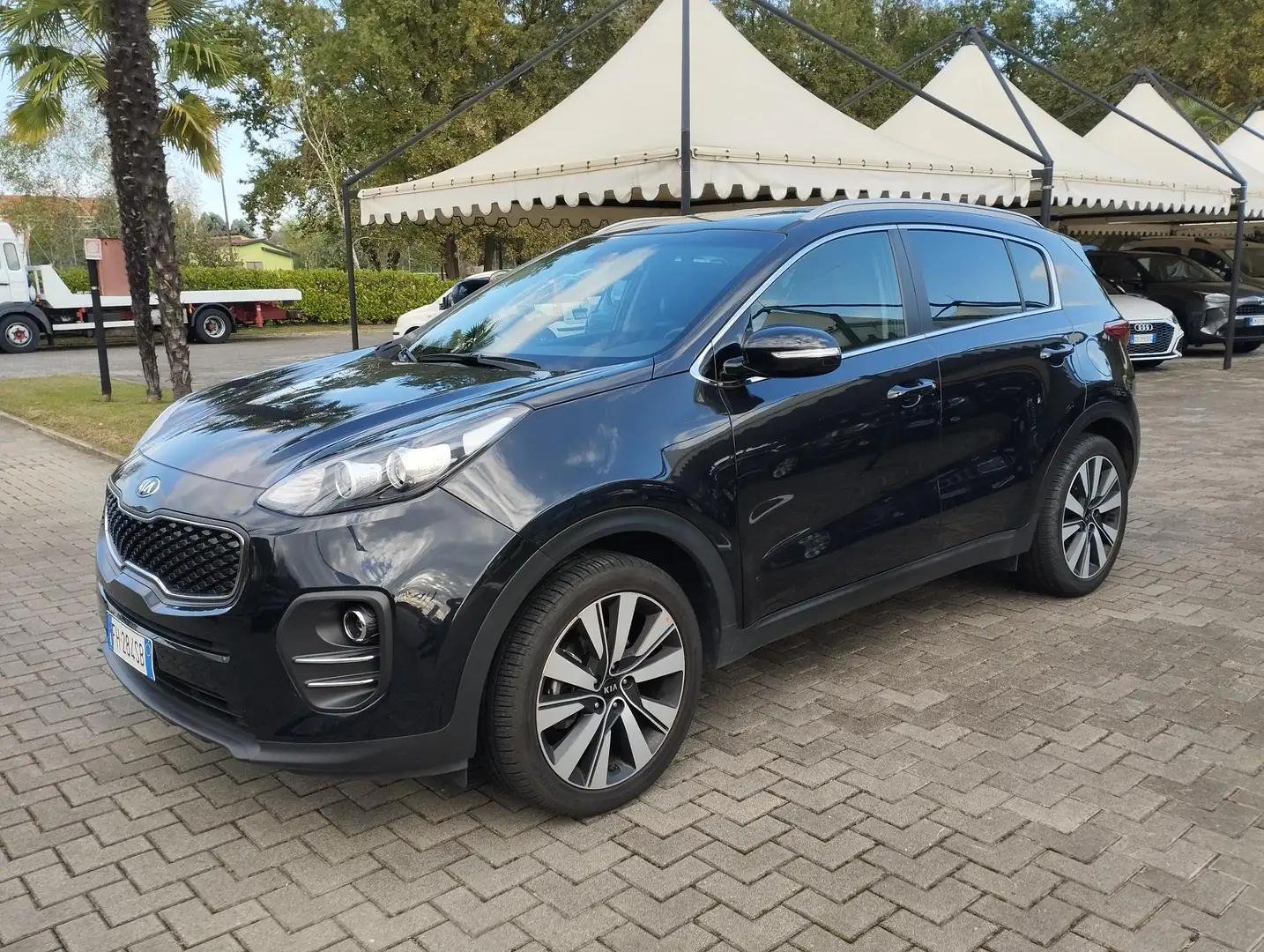 Kia Sportage 1.7 crdi Cool Navi 2wd 115cv Nero - 2