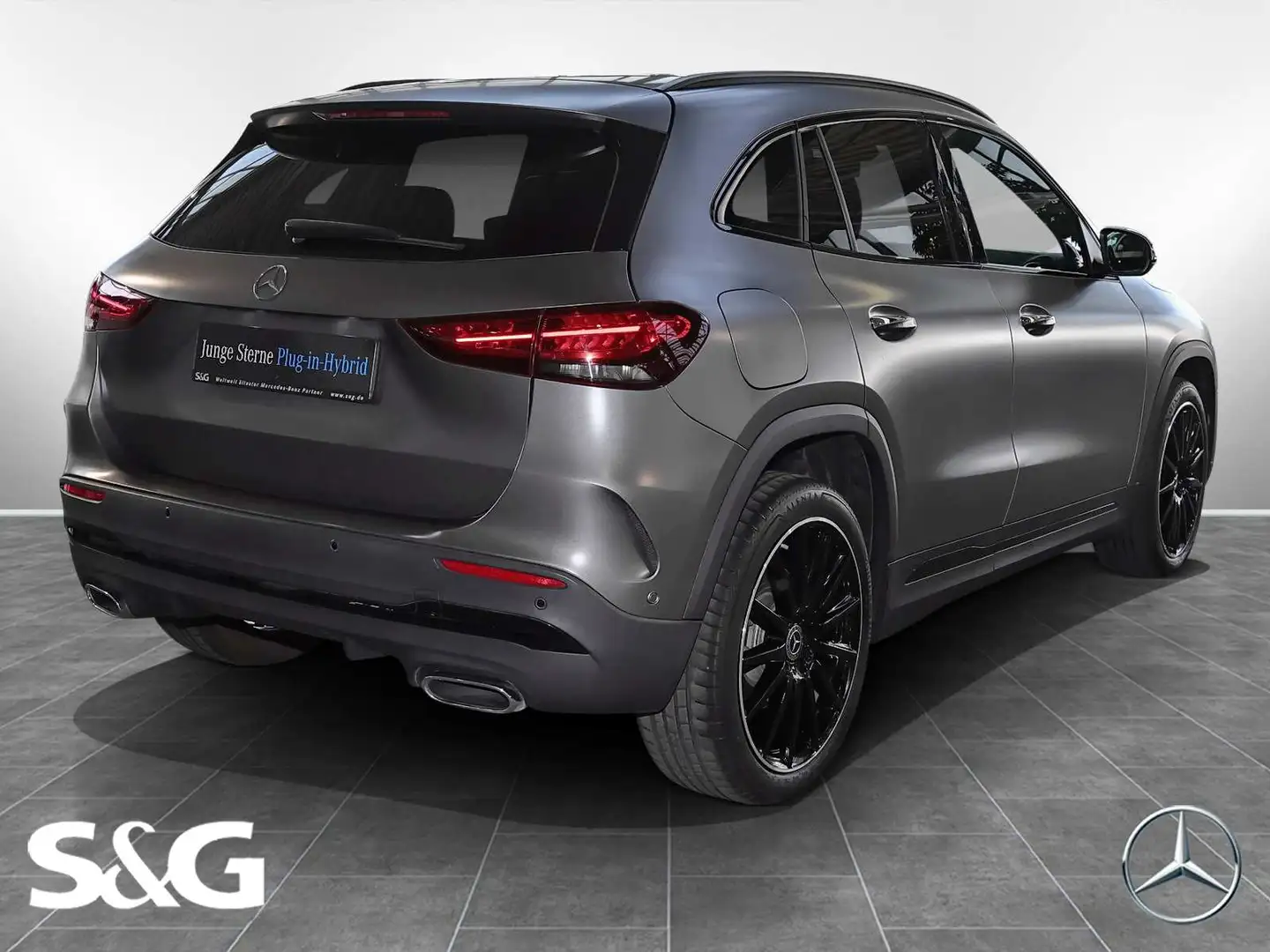 Mercedes-Benz GLA 250 e AMG AHK+TOTWINKEL+KEYLESS+360°+20 ZOLL Szürke - 2