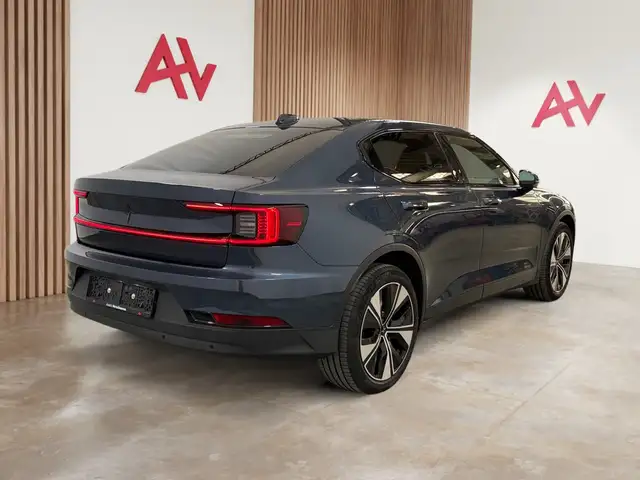 Polestar 2 view 6