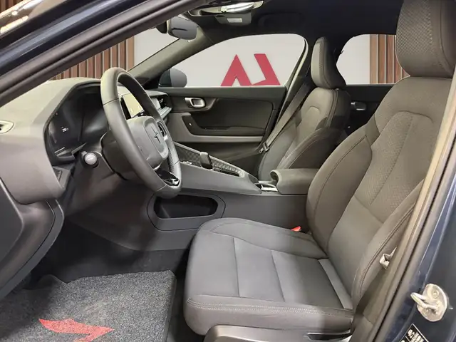 Polestar 2 view 13