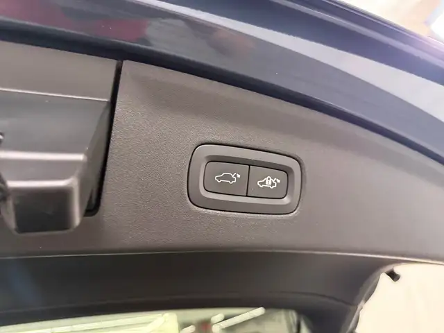 Polestar 2 view 26