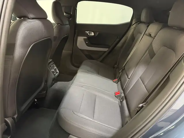 Polestar 2 view 28
