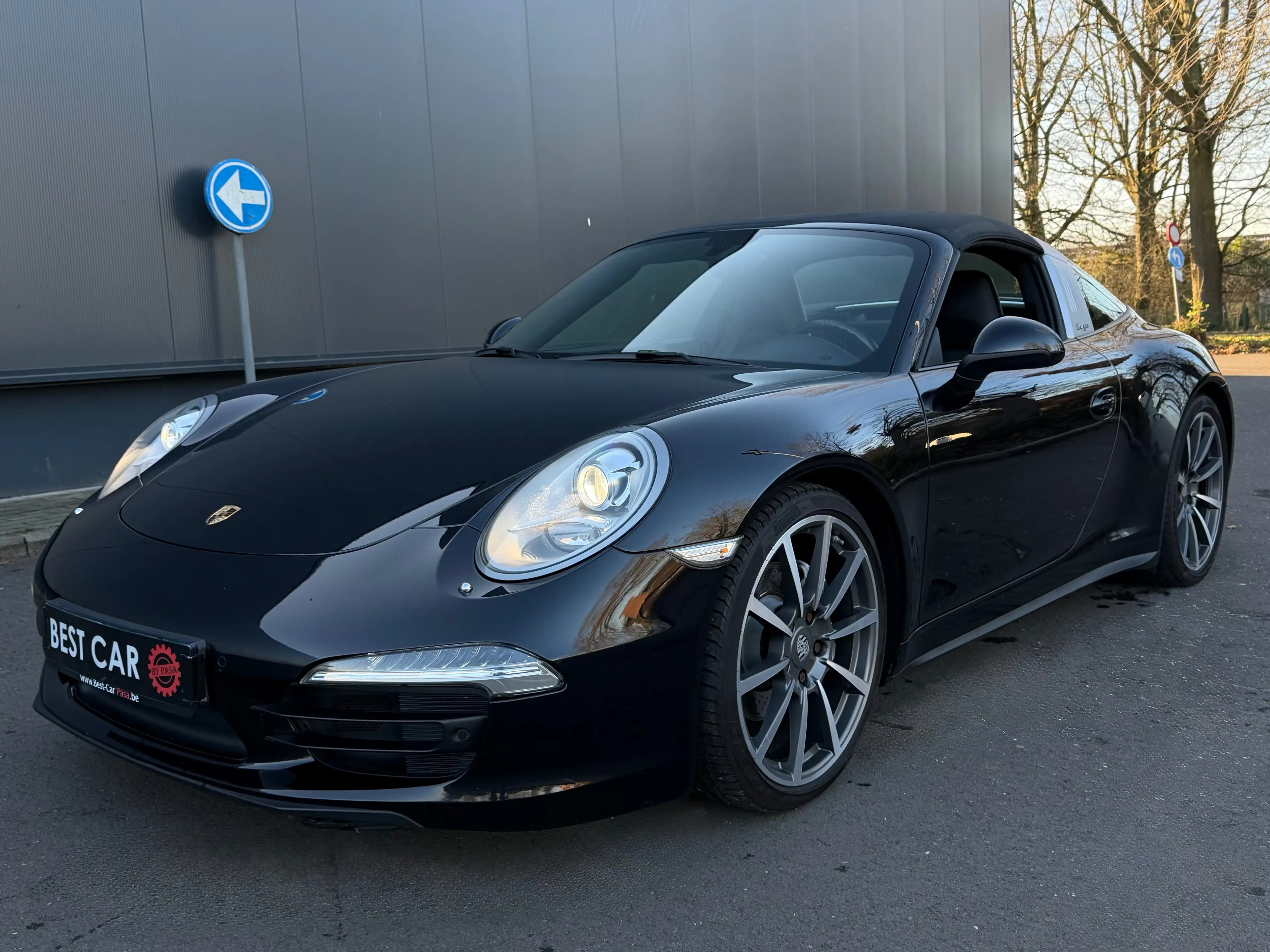Porsche Targa 911 991 Carrera 4 3.4i PDK — photo 5