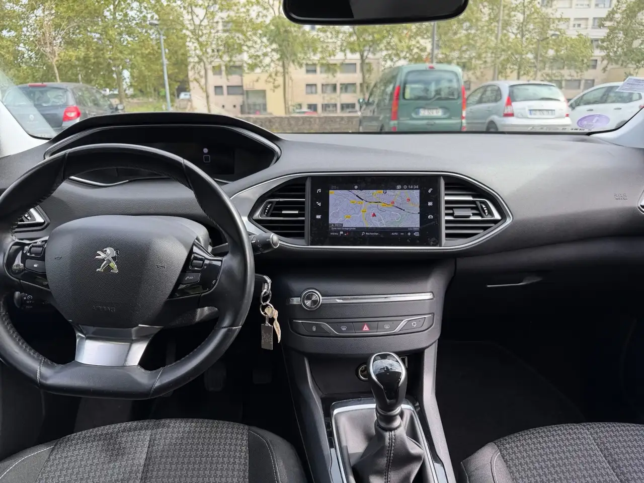 Peugeot 308 308 SW — photo 11