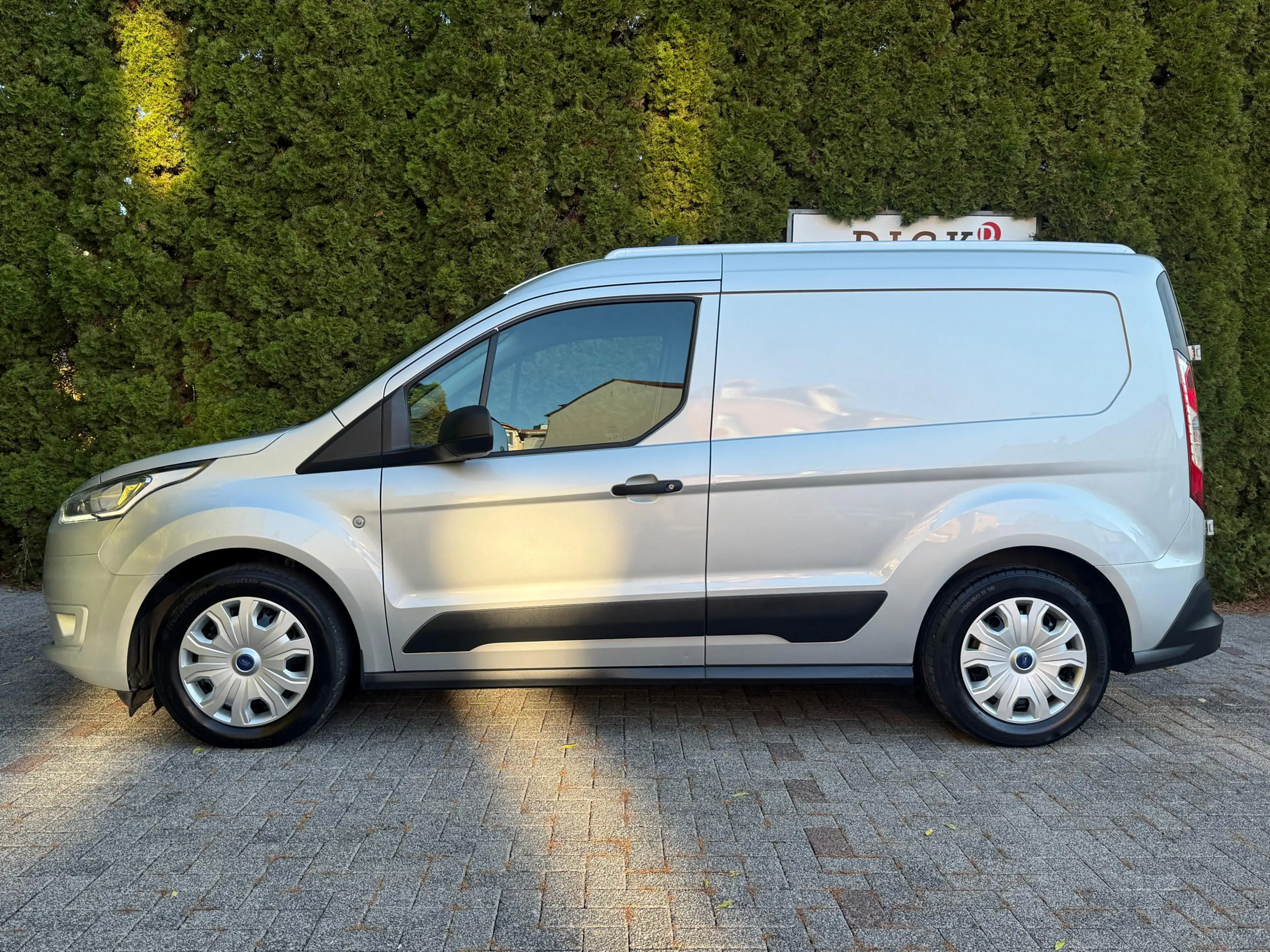 Ford Transit Connect 1.5 TDCi Trend XEN+SHZ+KAM+REGAL — photo 4