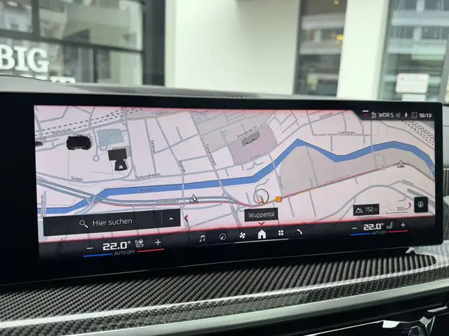 BMW X5 view 12