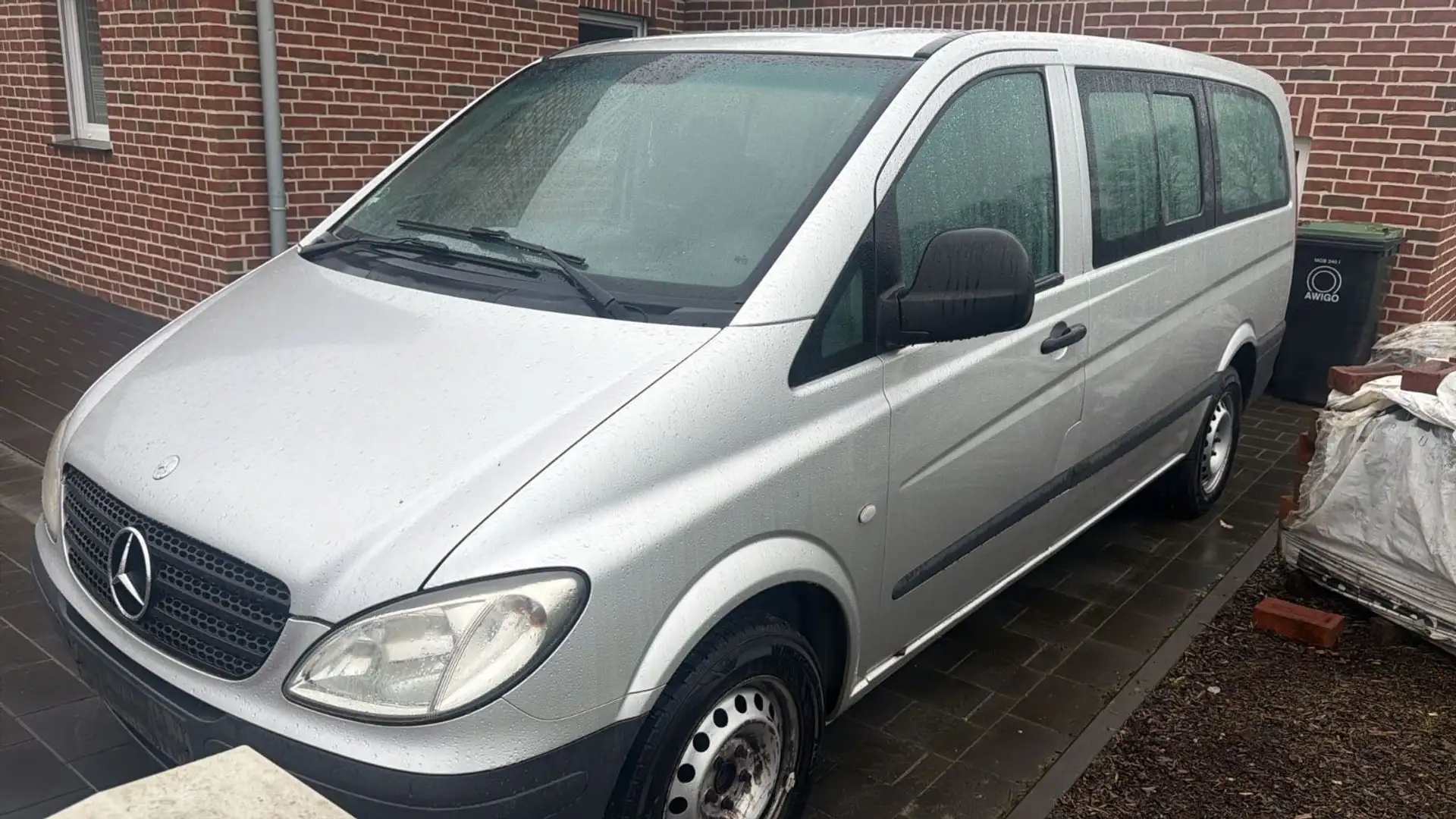 Mercedes-Benz Vito Kombi 115 CDI lang-KLIMA-TÜV06/27-9-SITZER! Argent - 1