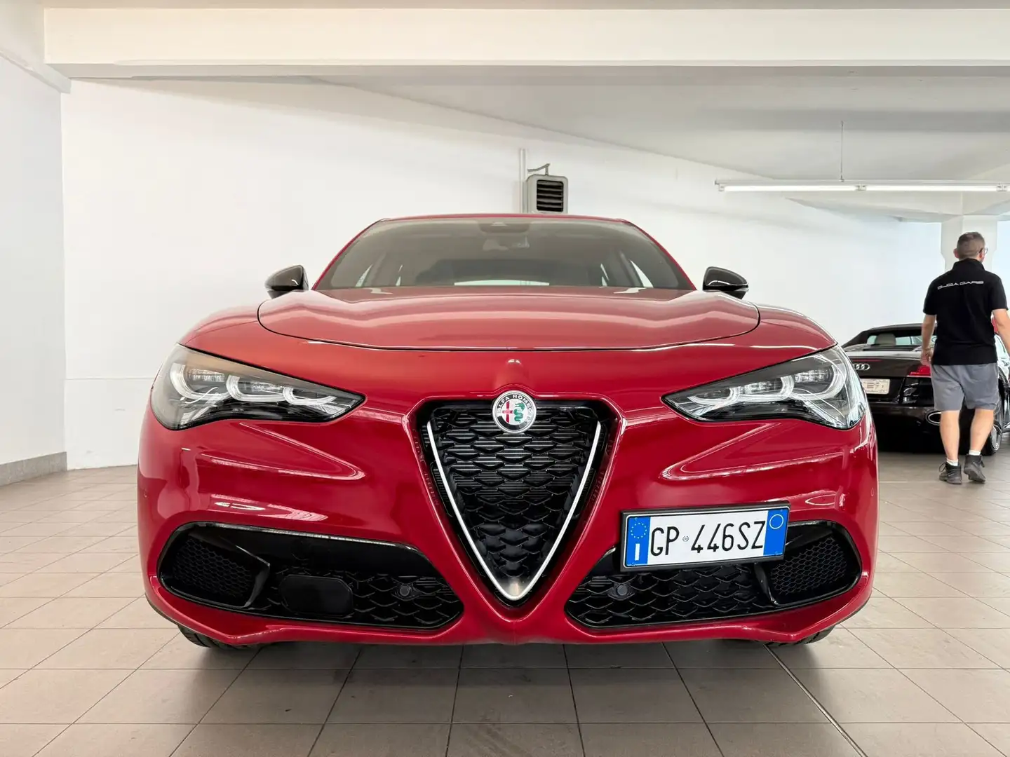 Alfa Romeo Stelvio 2.2 Turbodiesel 160 CV AT8 RWD Super Красный - 2