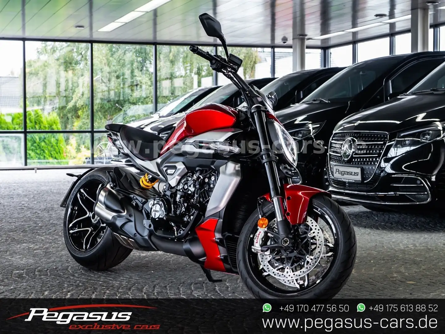 Ducati XDiavel V4 Burning Red DQS*DPL 2025 Rouge - 1