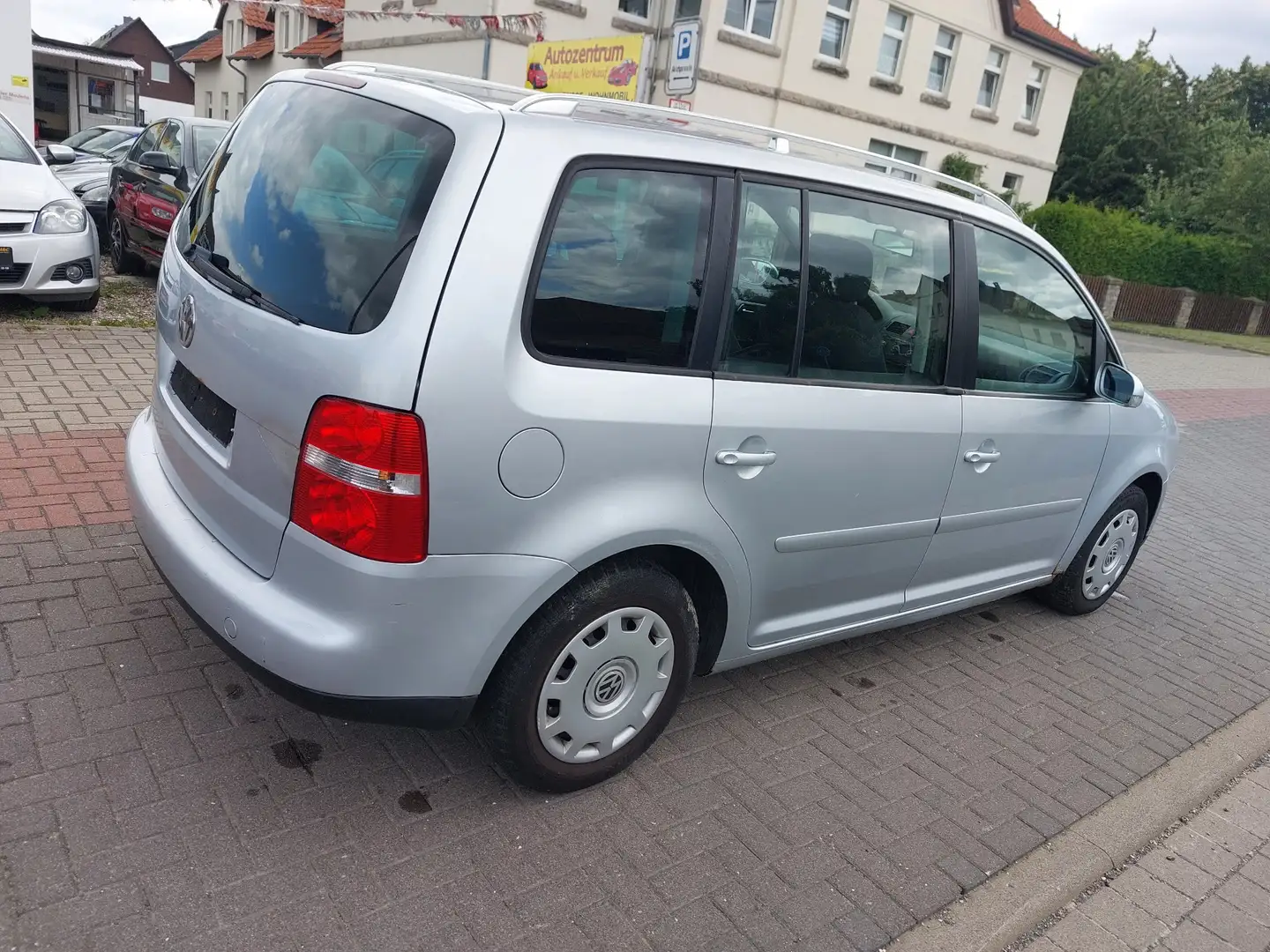 Volkswagen Touran 2.0 TDI Motor läuft gut nur für Export Argent - 1