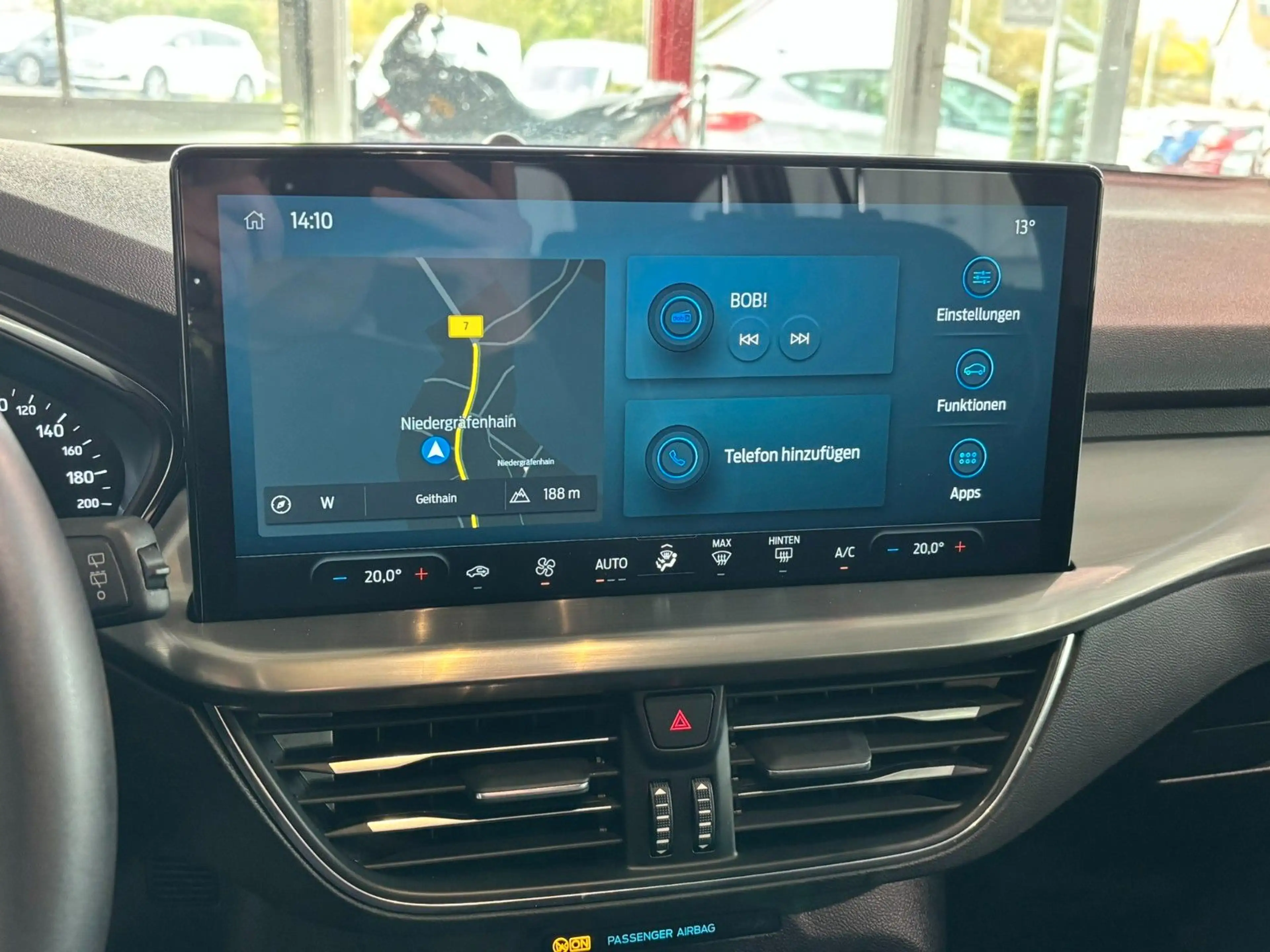 Ford Focus Turnier Titanium Navi Automatik DAB+ LED — photo 29