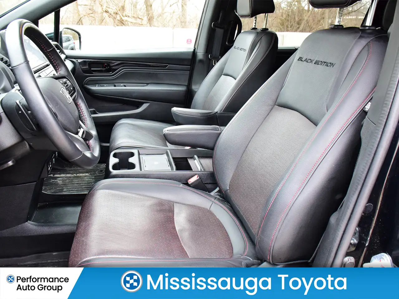 Honda Odyssey снимка Honda Odyssey