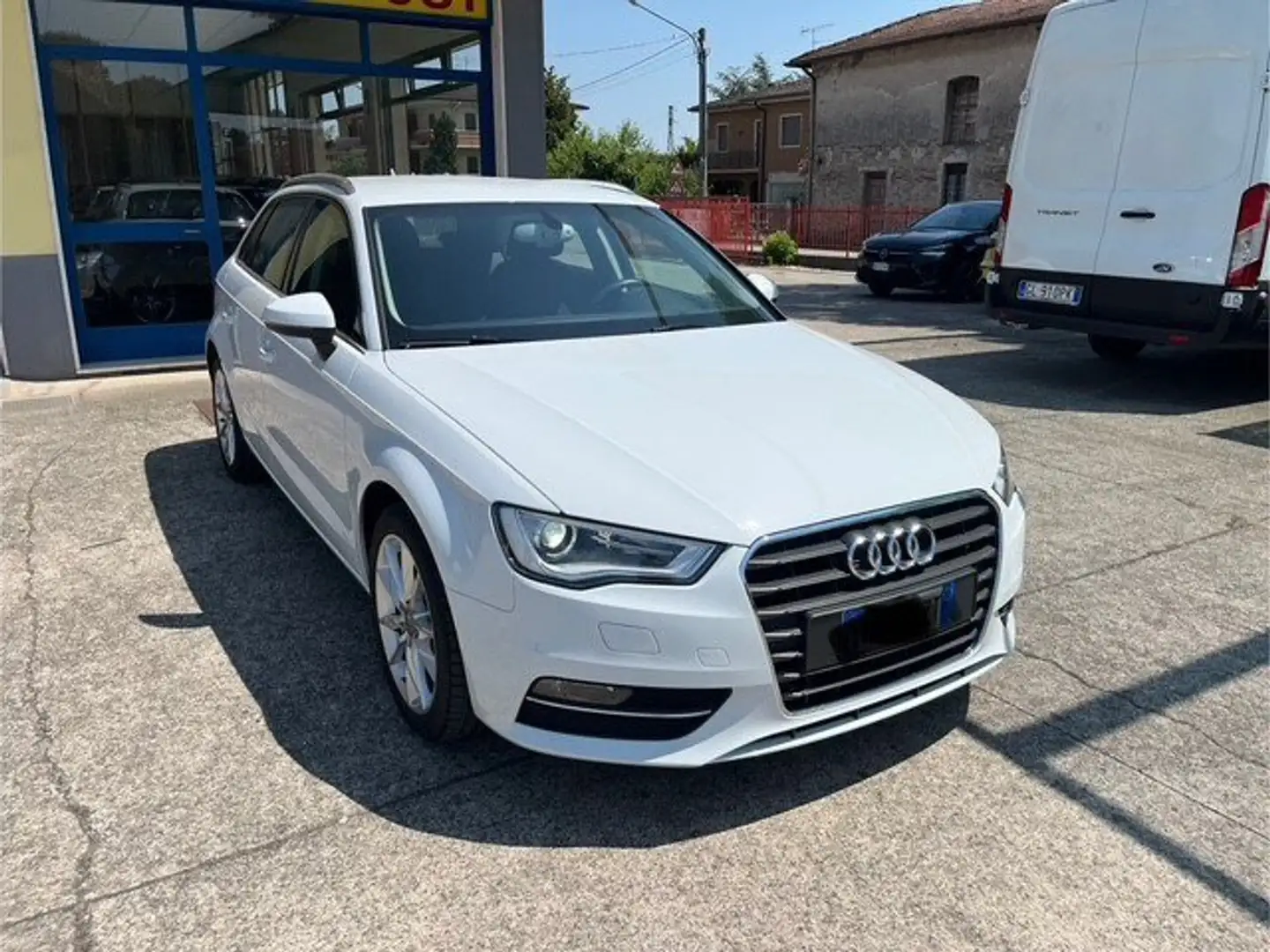 Audi A3 A3 SPB 2.0 TDI Ambiente Bianco - 1