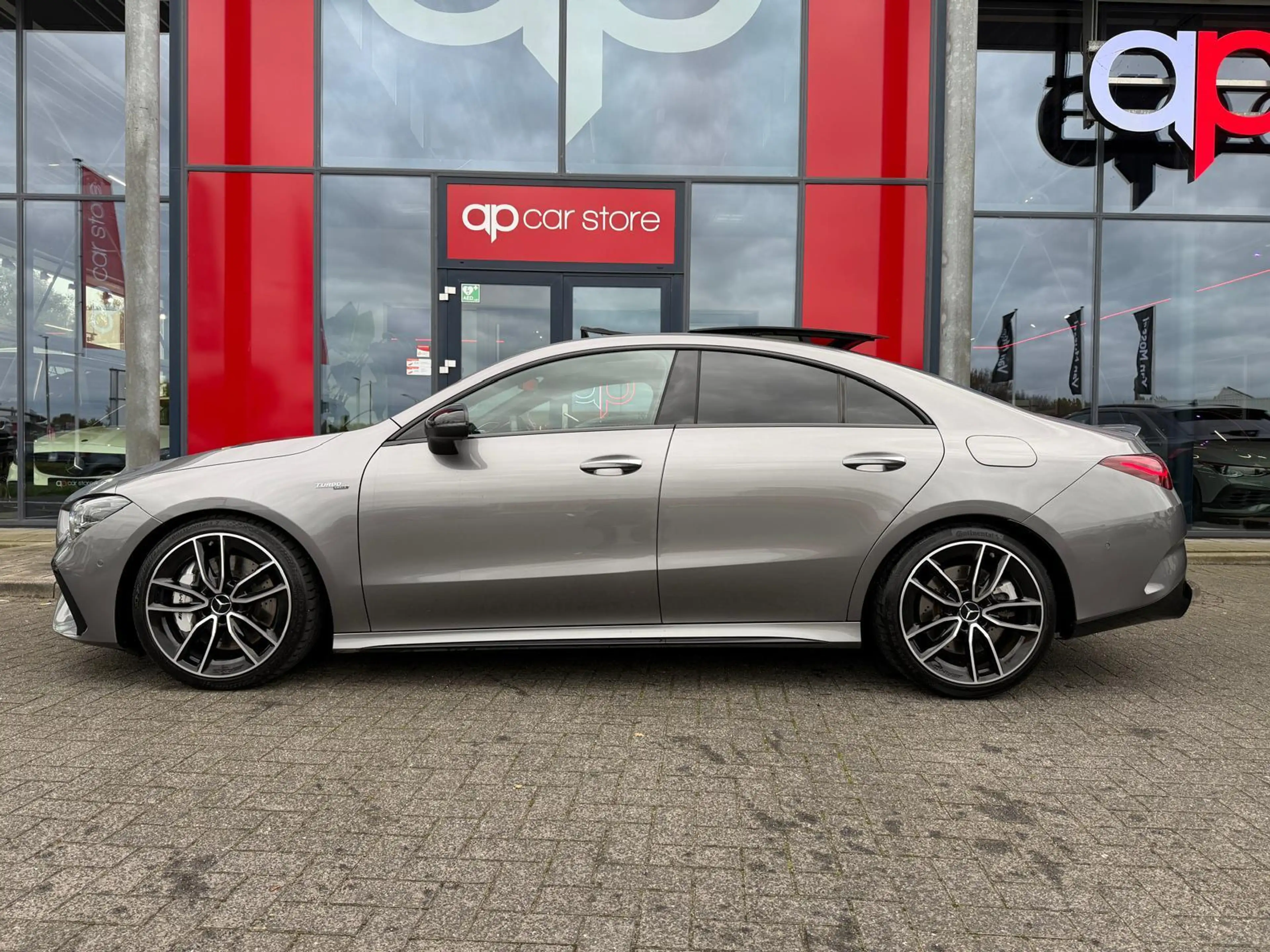 Mercedes-Benz CLA 35 AMG 4MATIC / panoramadak / facelift