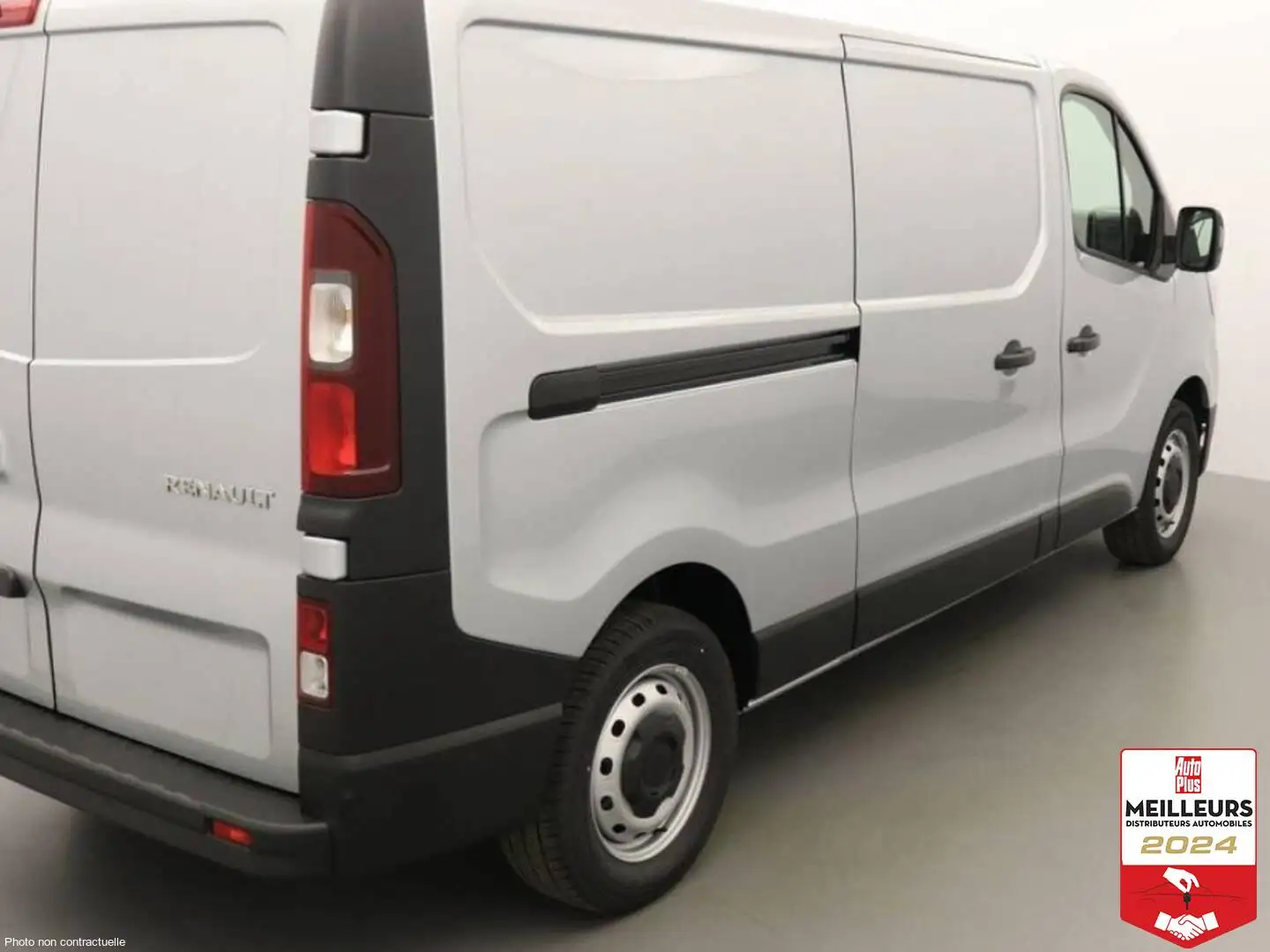 Renault Trafic Trafic L2h1 Advance 2.0 DCI 150 Gris - 2