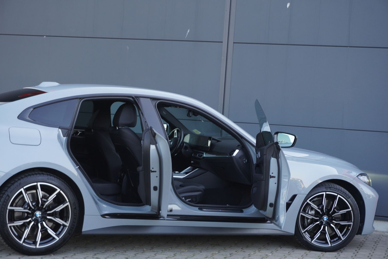 BMW 430 xDrive M Sport/Laser/AHK/19Zoll/ — photo 8