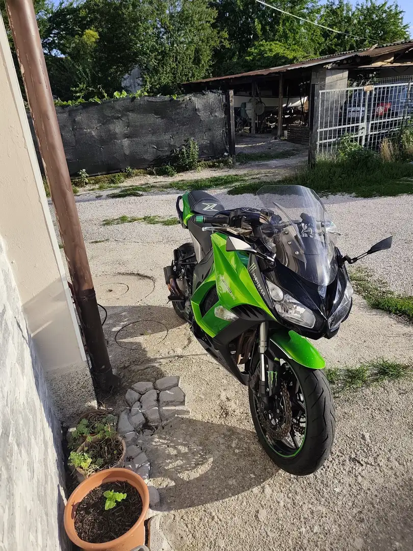 Kawasaki Z1000 SX Green - 1