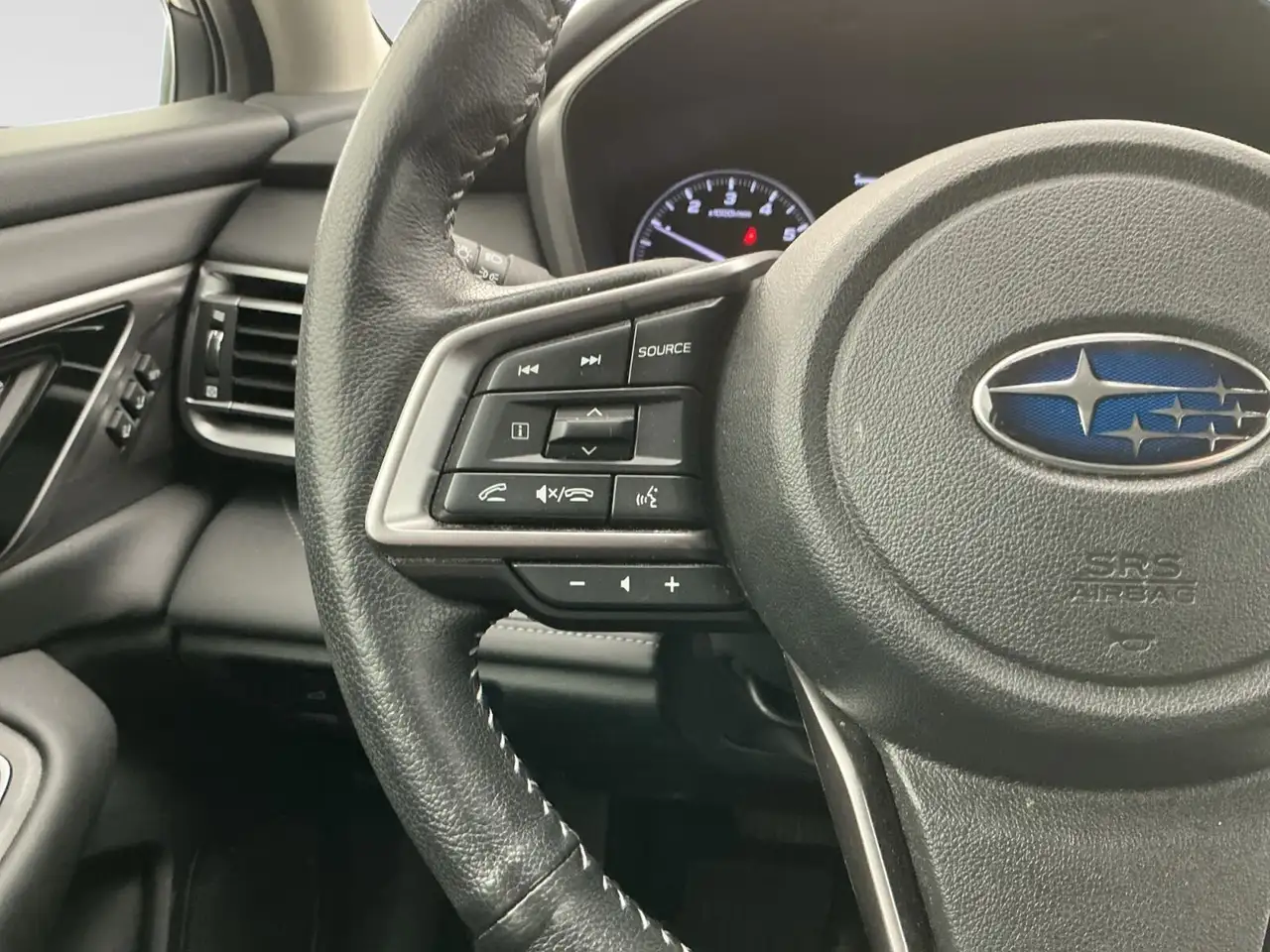 Subaru OUTBACK снимка Subaru OUTBACK
