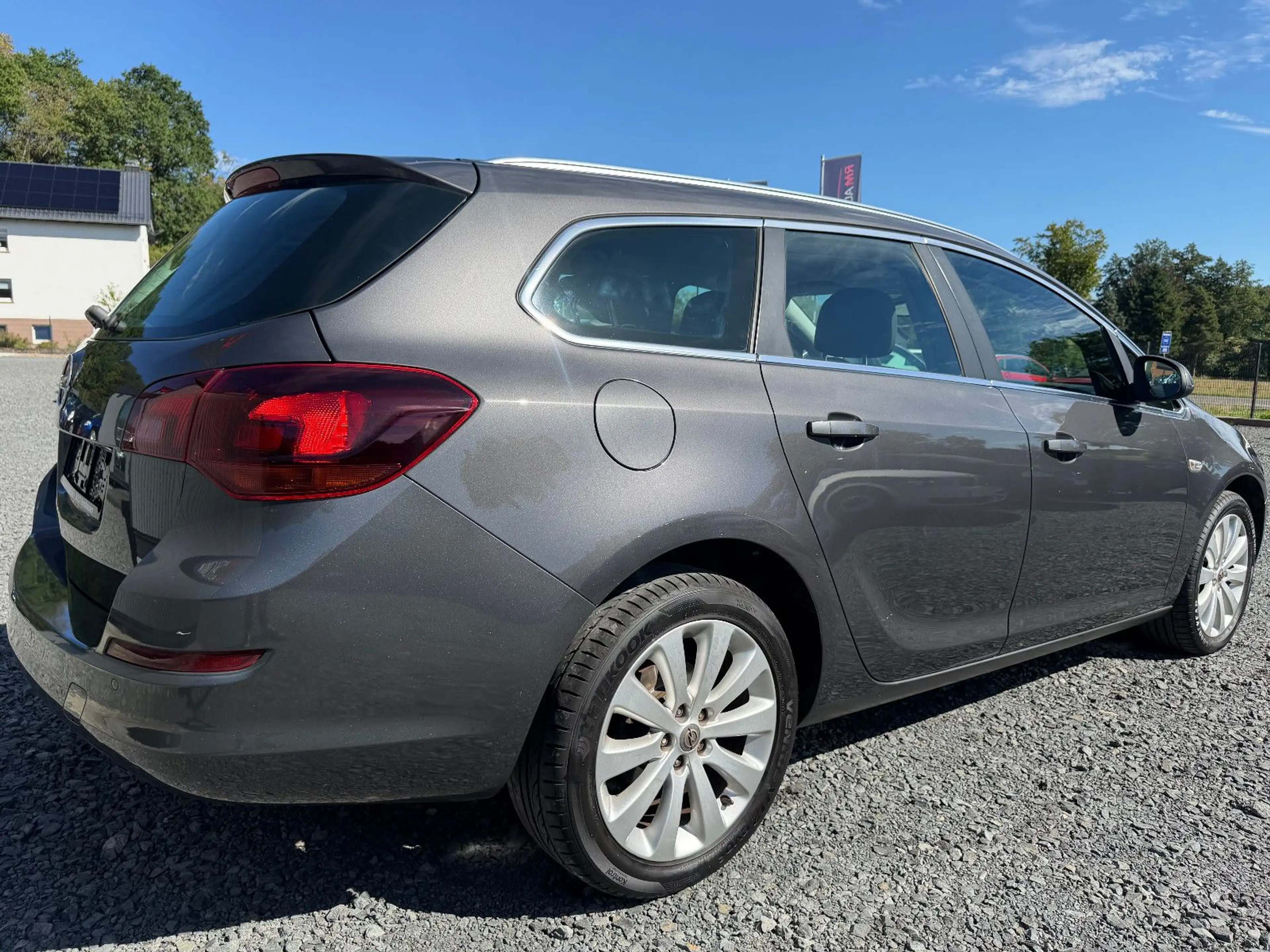 Opel Astra J1.4 Sports Tourer Innovation 1.HAND/TEMPO — photo 6