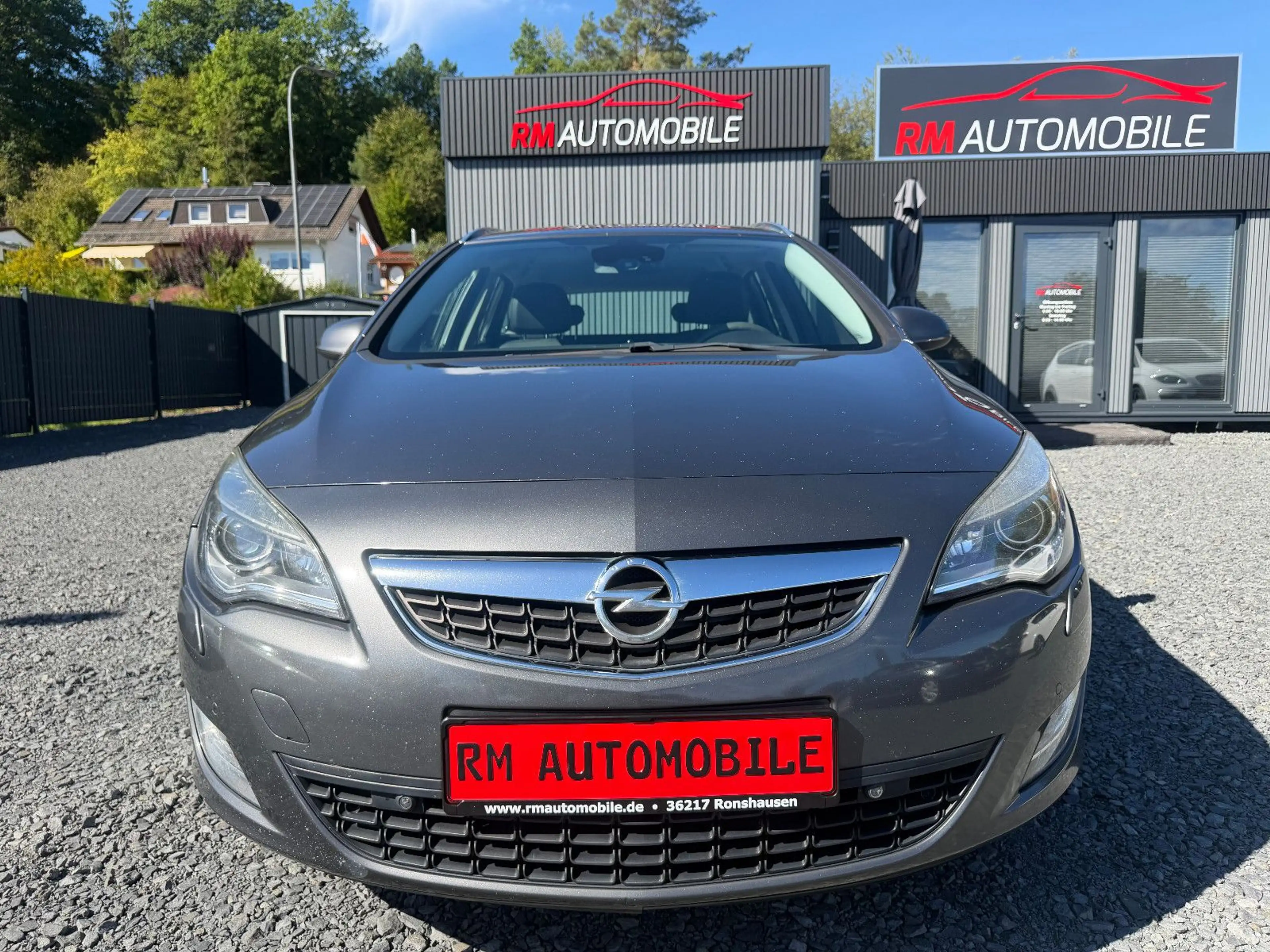 Opel Astra J1.4 Sports Tourer Innovation 1.HAND/TEMPO — photo 2