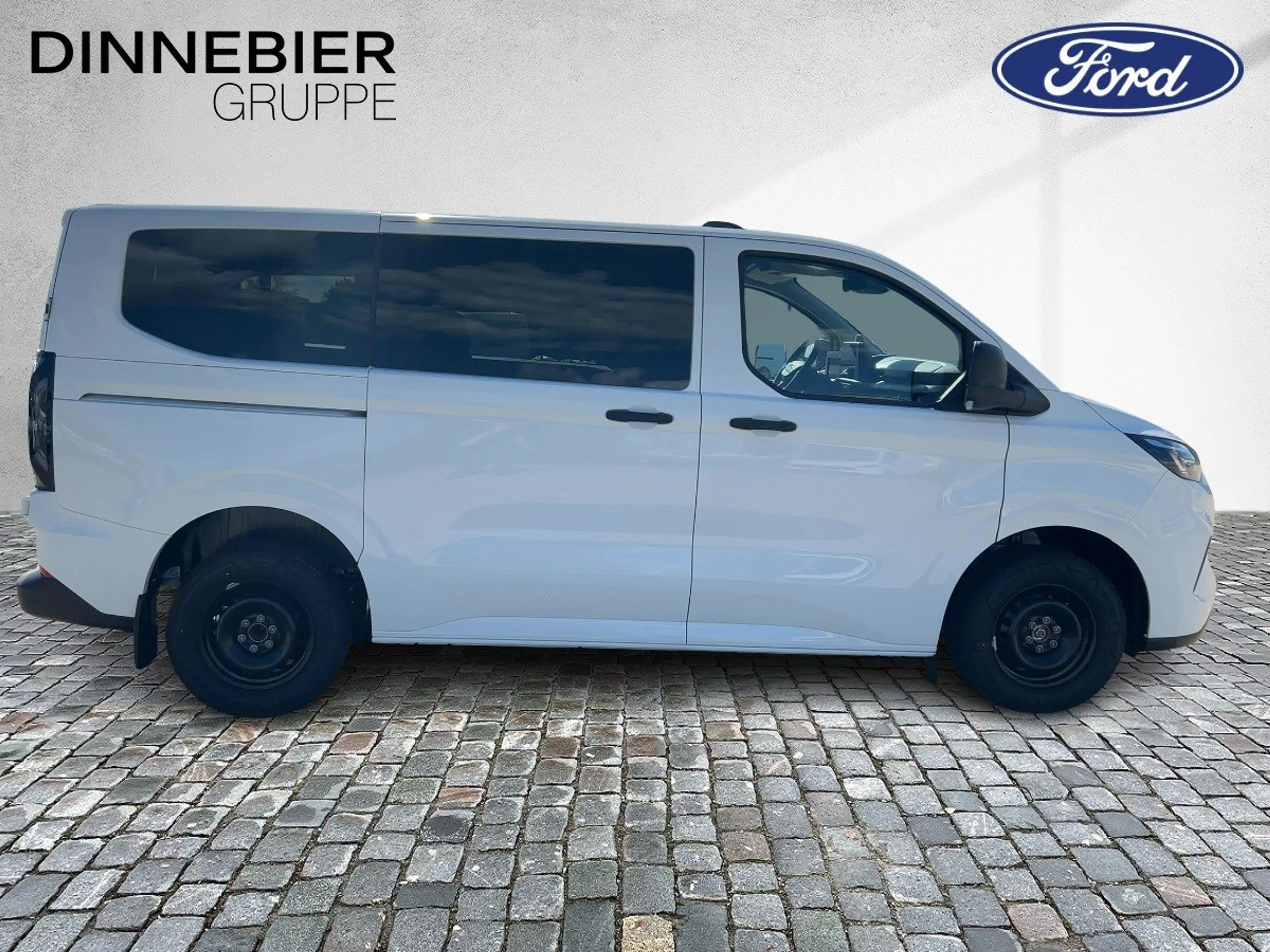 Ford Transit Custom 320 L1 H1 Kombi PKW Trend 100 kW — photo 6