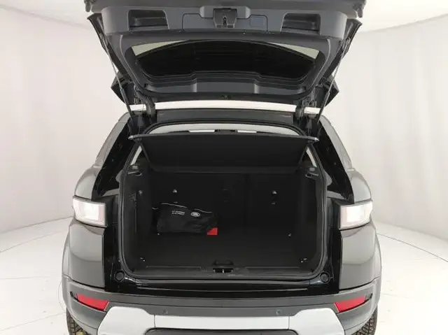 Land Rover Range Rover Evoque view 9