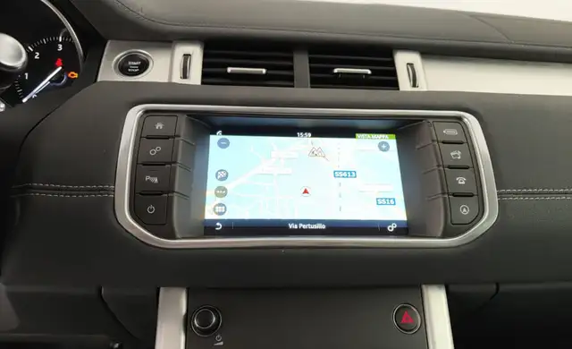 Land Rover Range Rover Evoque view 15