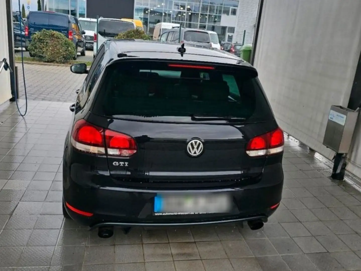 Volkswagen Golf GTI 2.0 Schwarz - 2