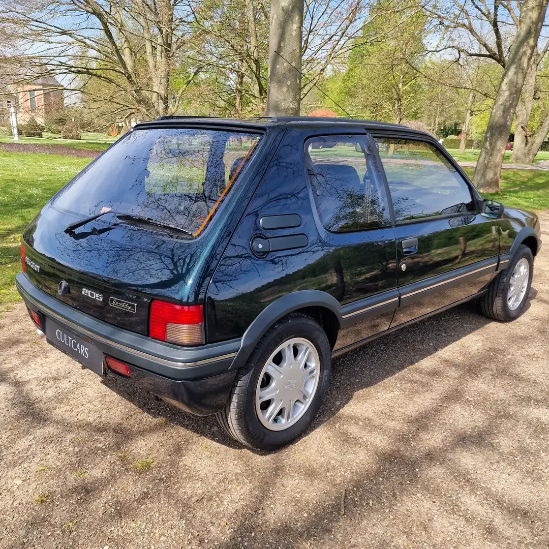 Peugeot 205 Gentry 1.9 L UNIEK VAN EERSTE EIGENAAR Vert - 2