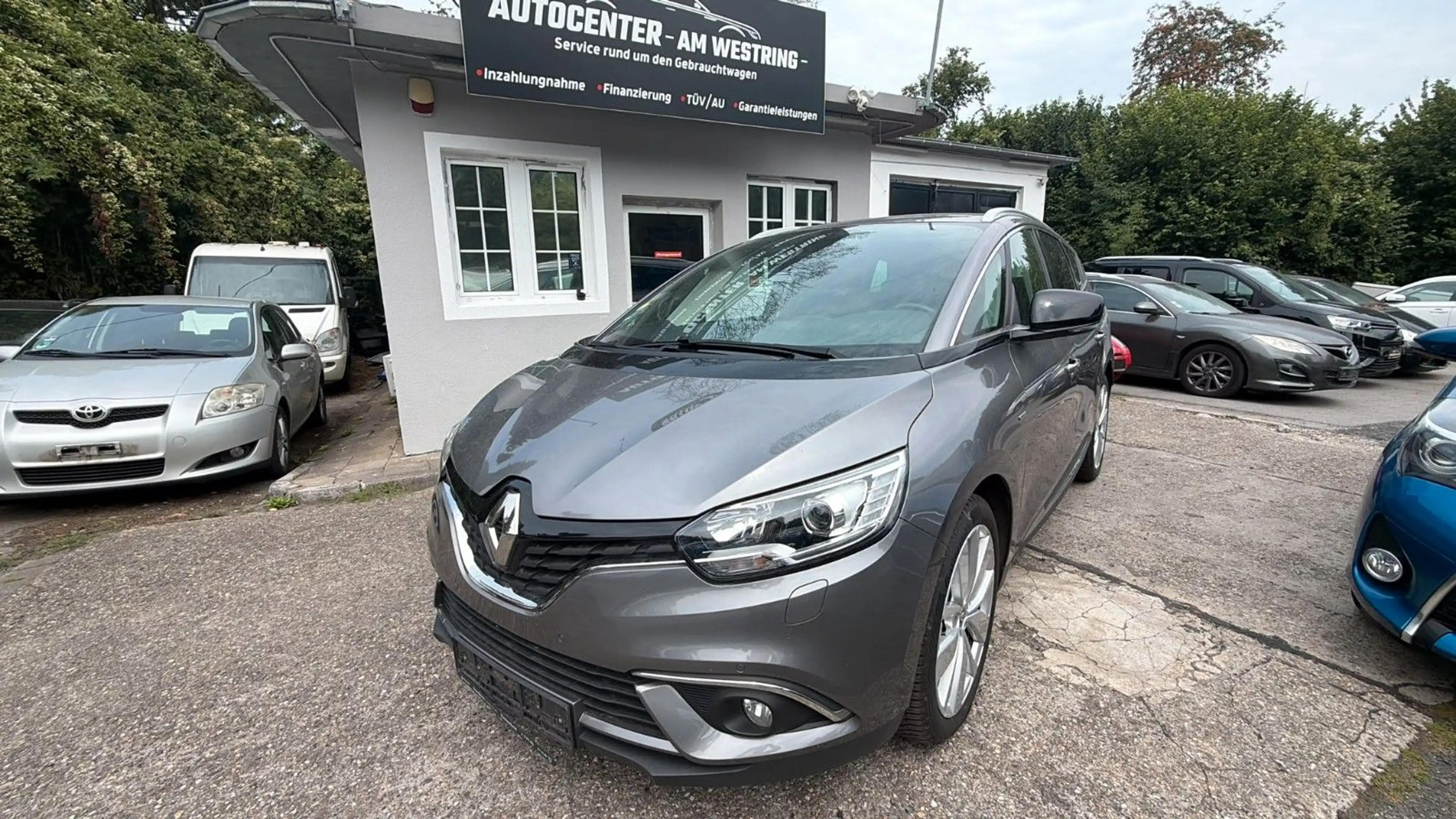 Renault Grand Scenic IV Grand Limited — photo 2