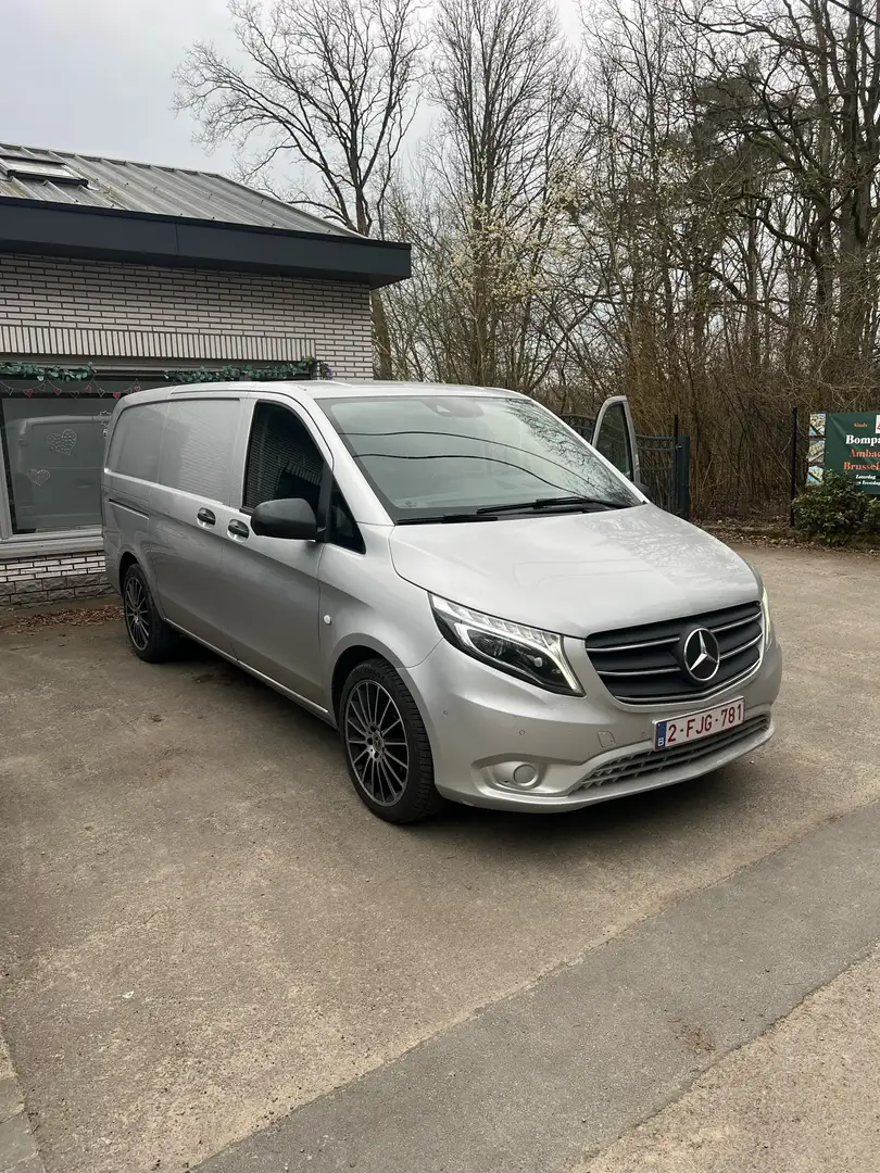 Mercedes-Benz Vito 119 CDI met geluidsinstallatie + upgrade radio Argent - 1