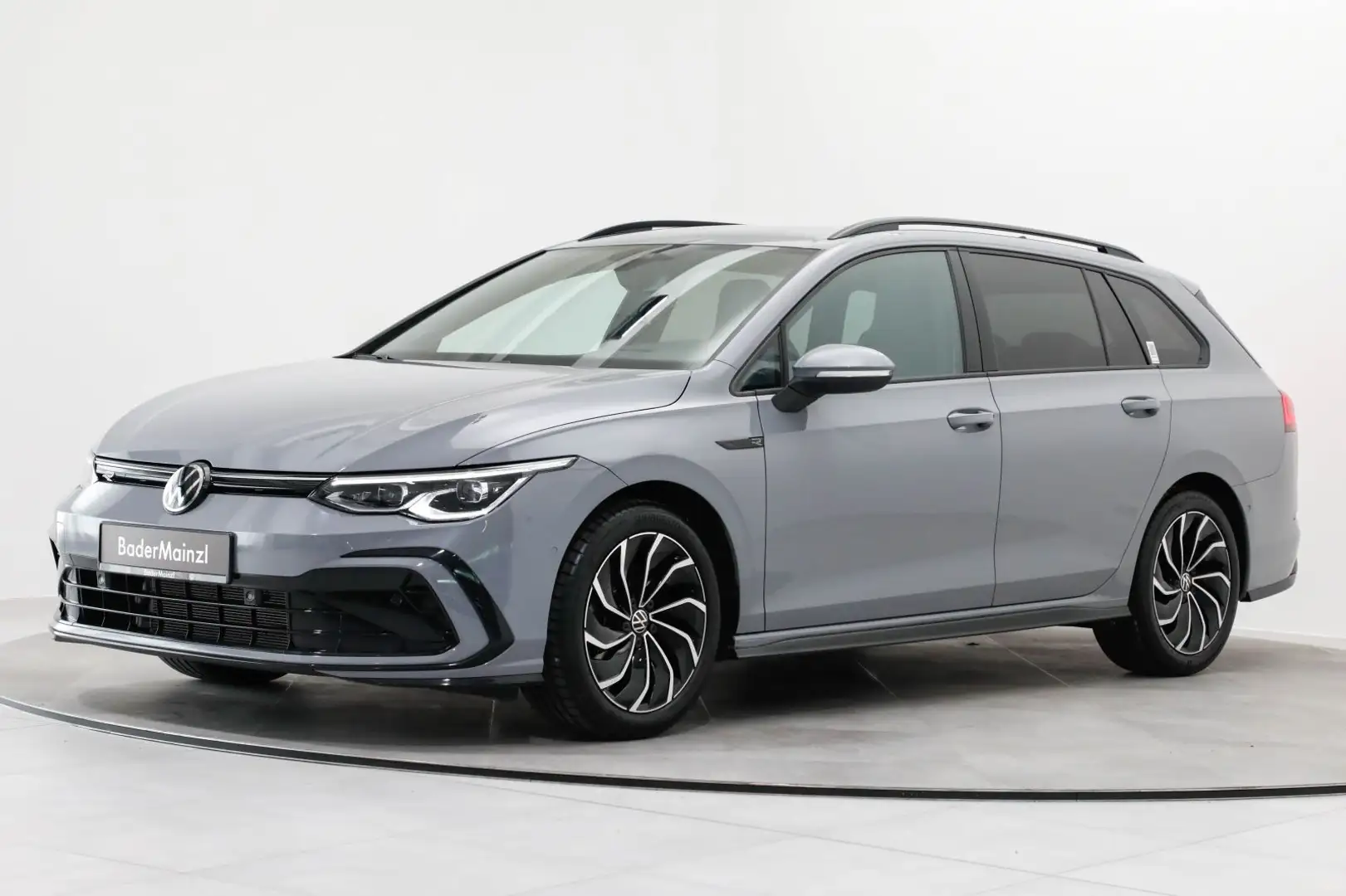 Volkswagen Golf Variant 2.0 TDI DSG R-Line AHK Matrix HUD Grau - 2