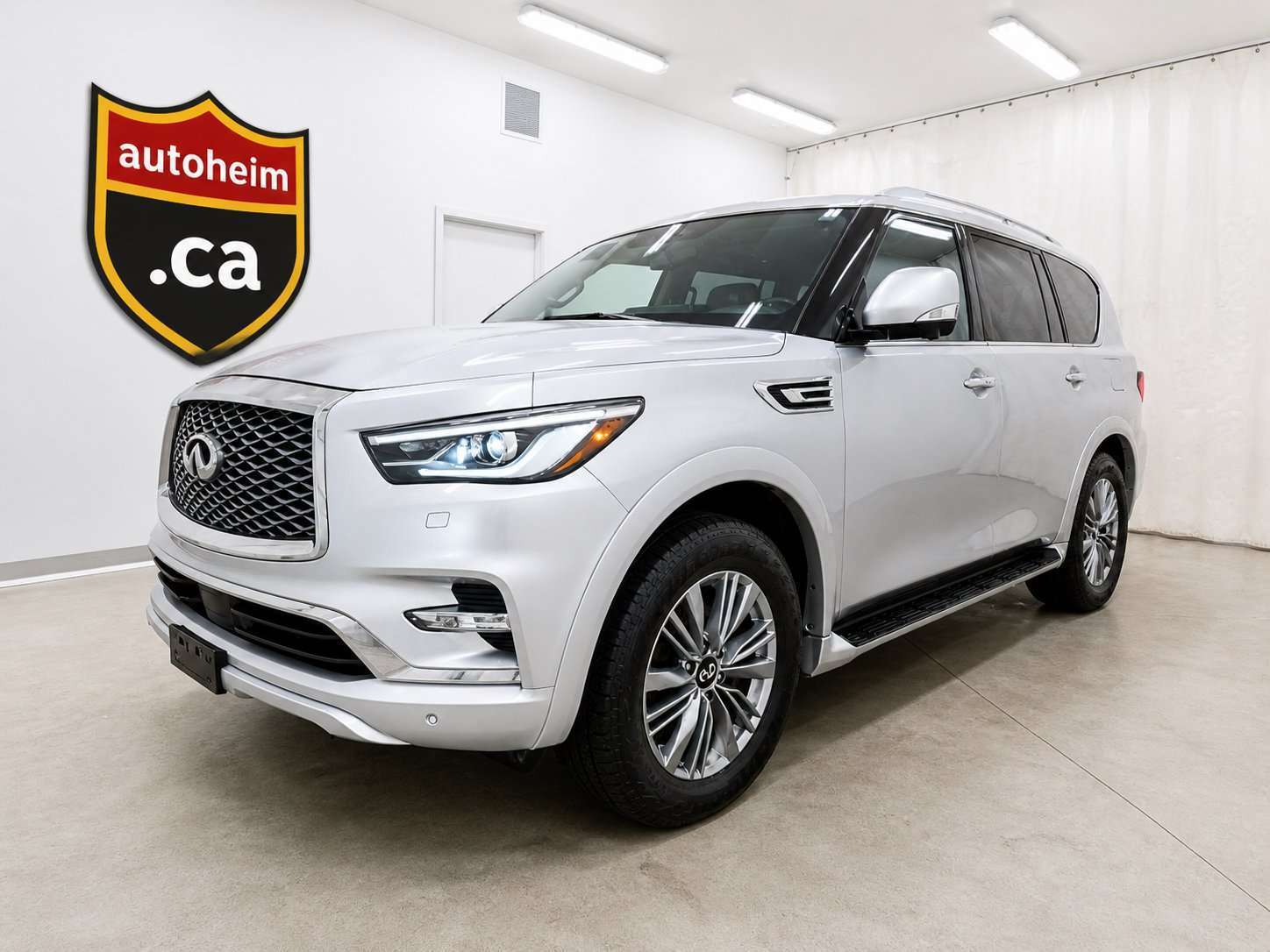 2023 Infiniti QX80 LUXE 8-PASS, 4WD, TOIT, CUIR, CARPLAY, NAVI, DVD!!