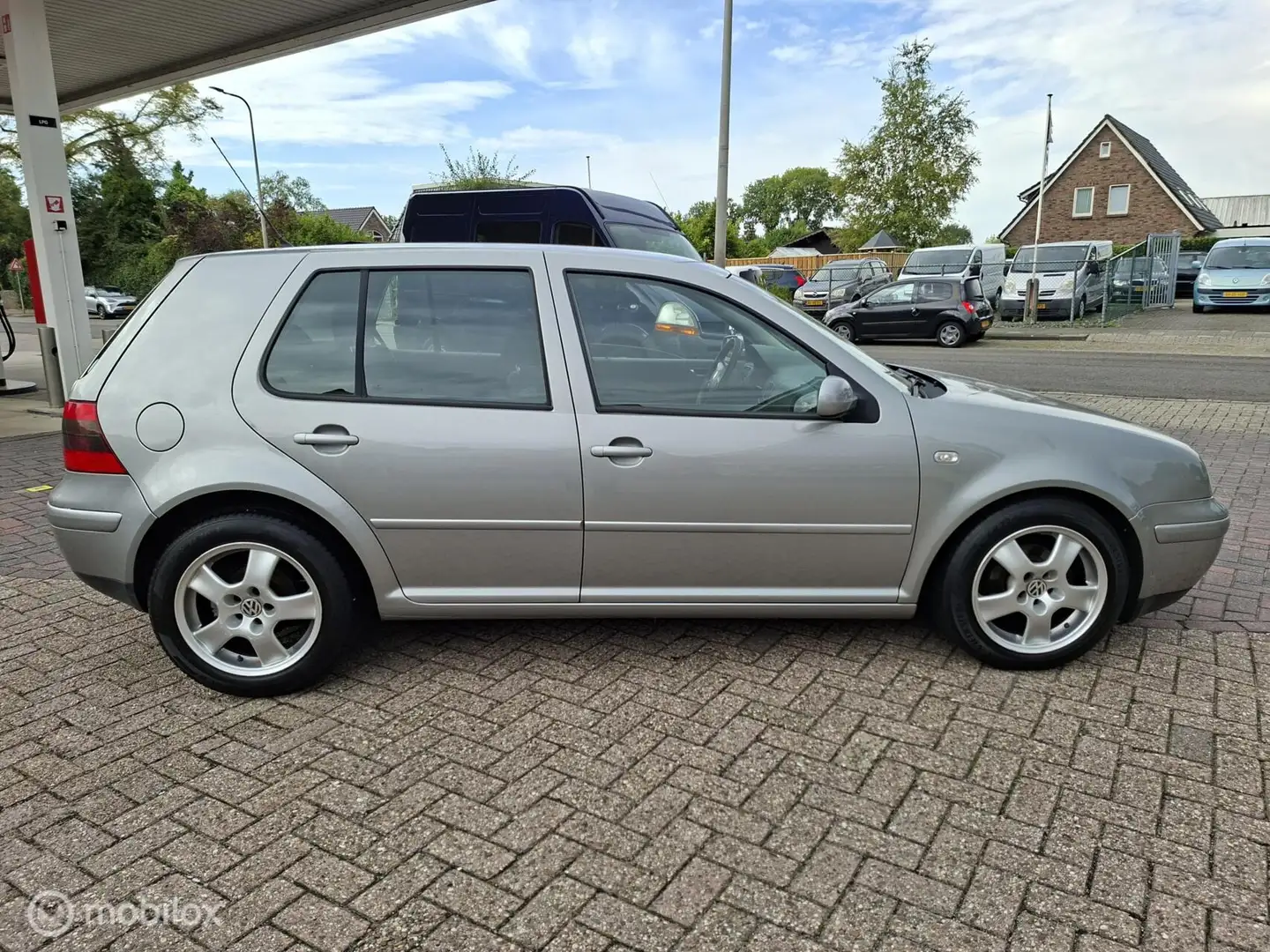 Volkswagen Golf 1.4-16V Oxford 168675 km nap Grijs - 2