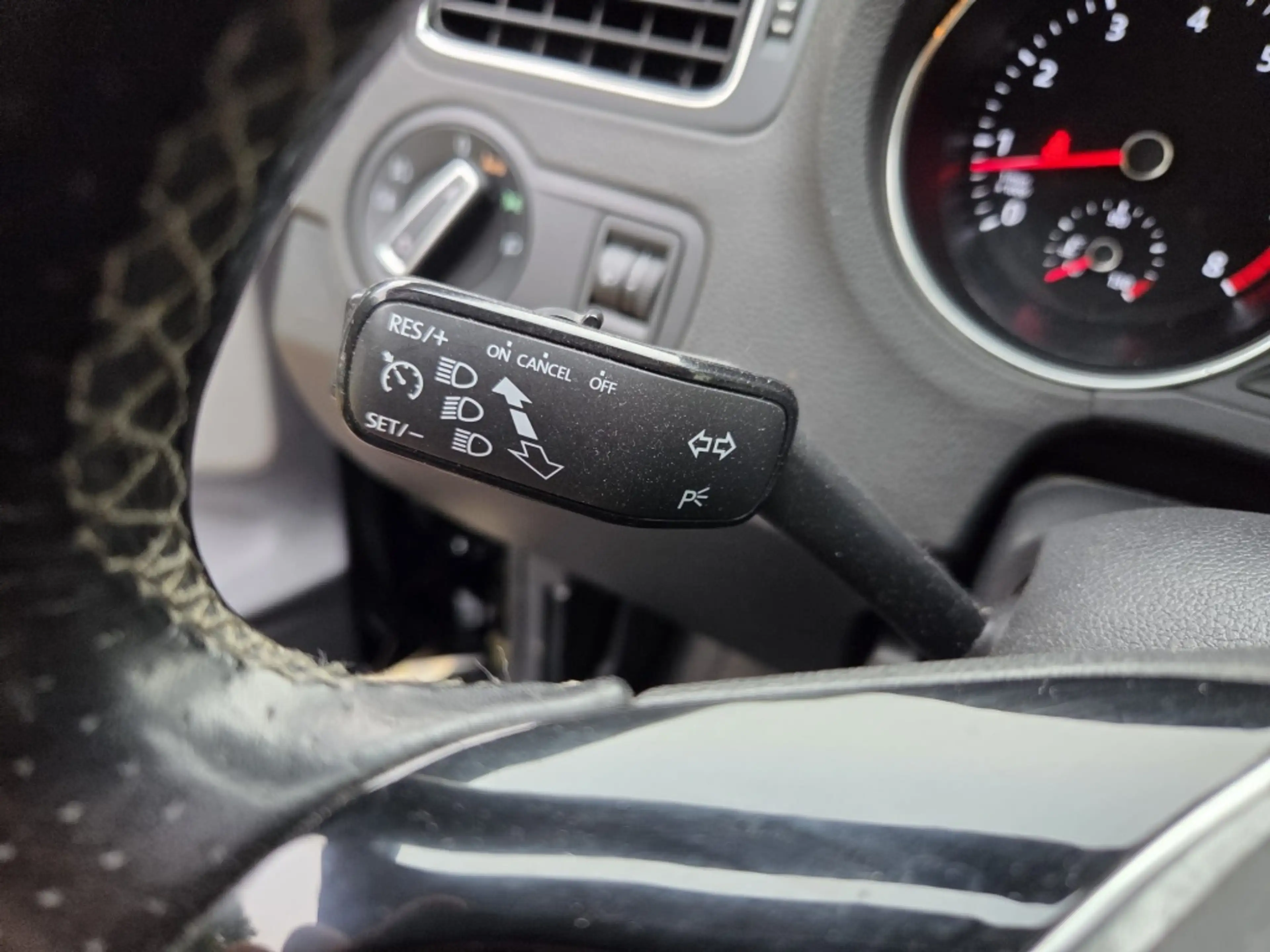 Volkswagen Polo Cross 1.2 TSI — photo 9