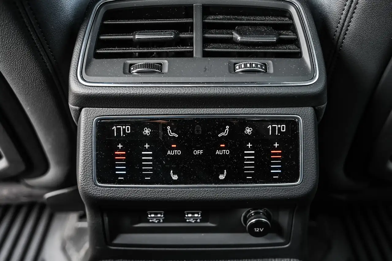 Audi A6 снимка Audi A6